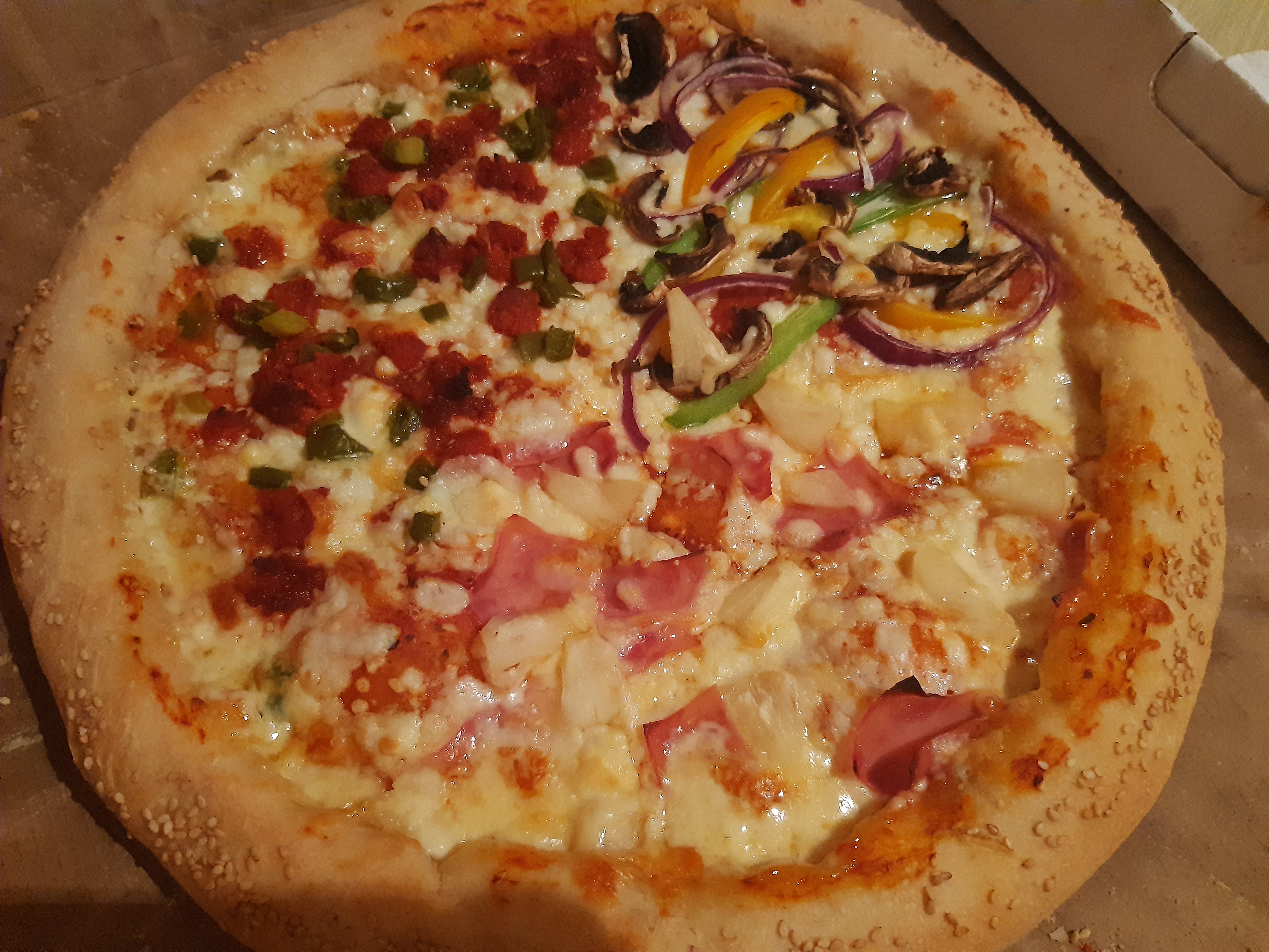 Chandomi Pizzas & Mas image 7