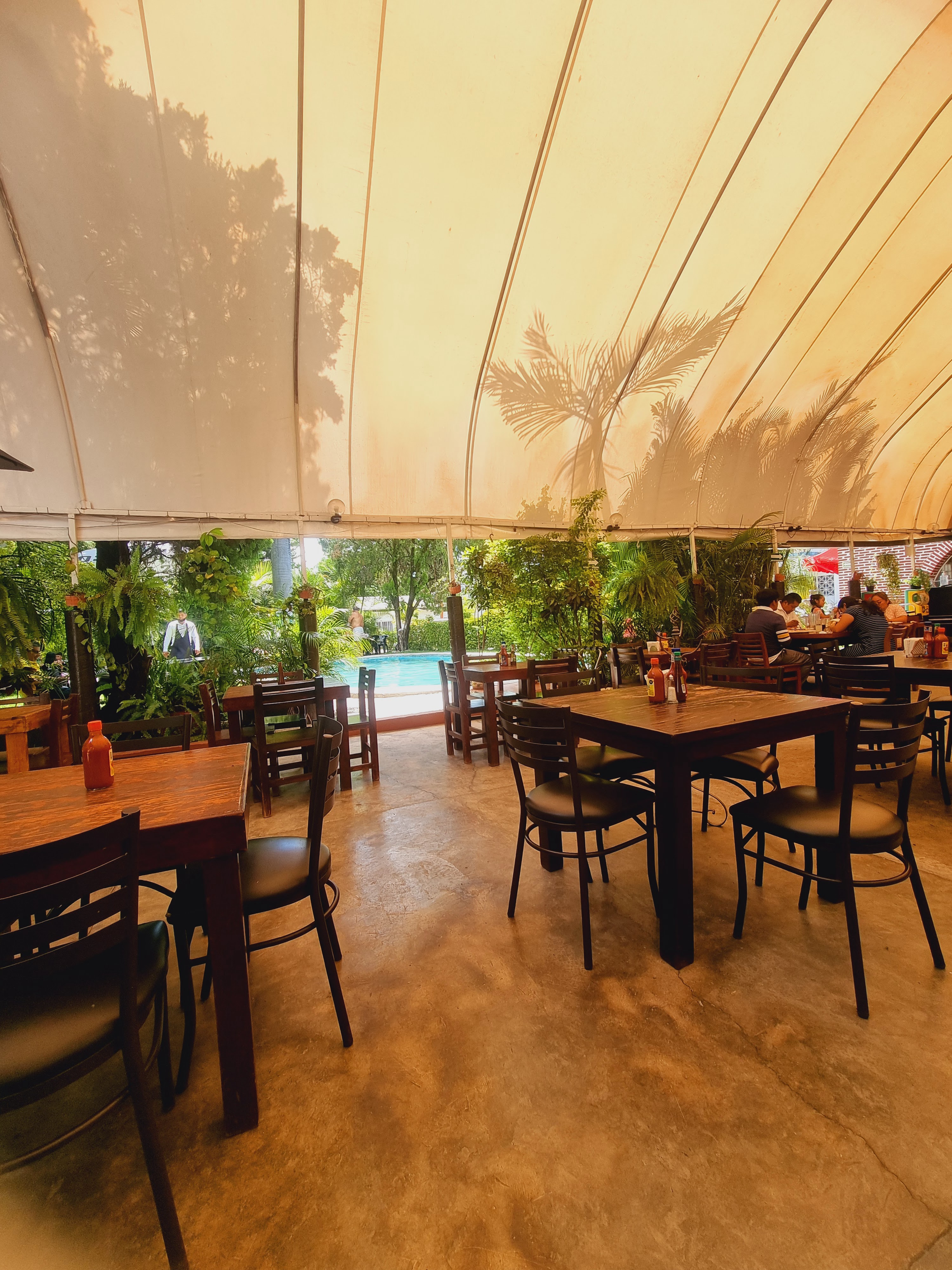 Mariscos Doña Yola image 3