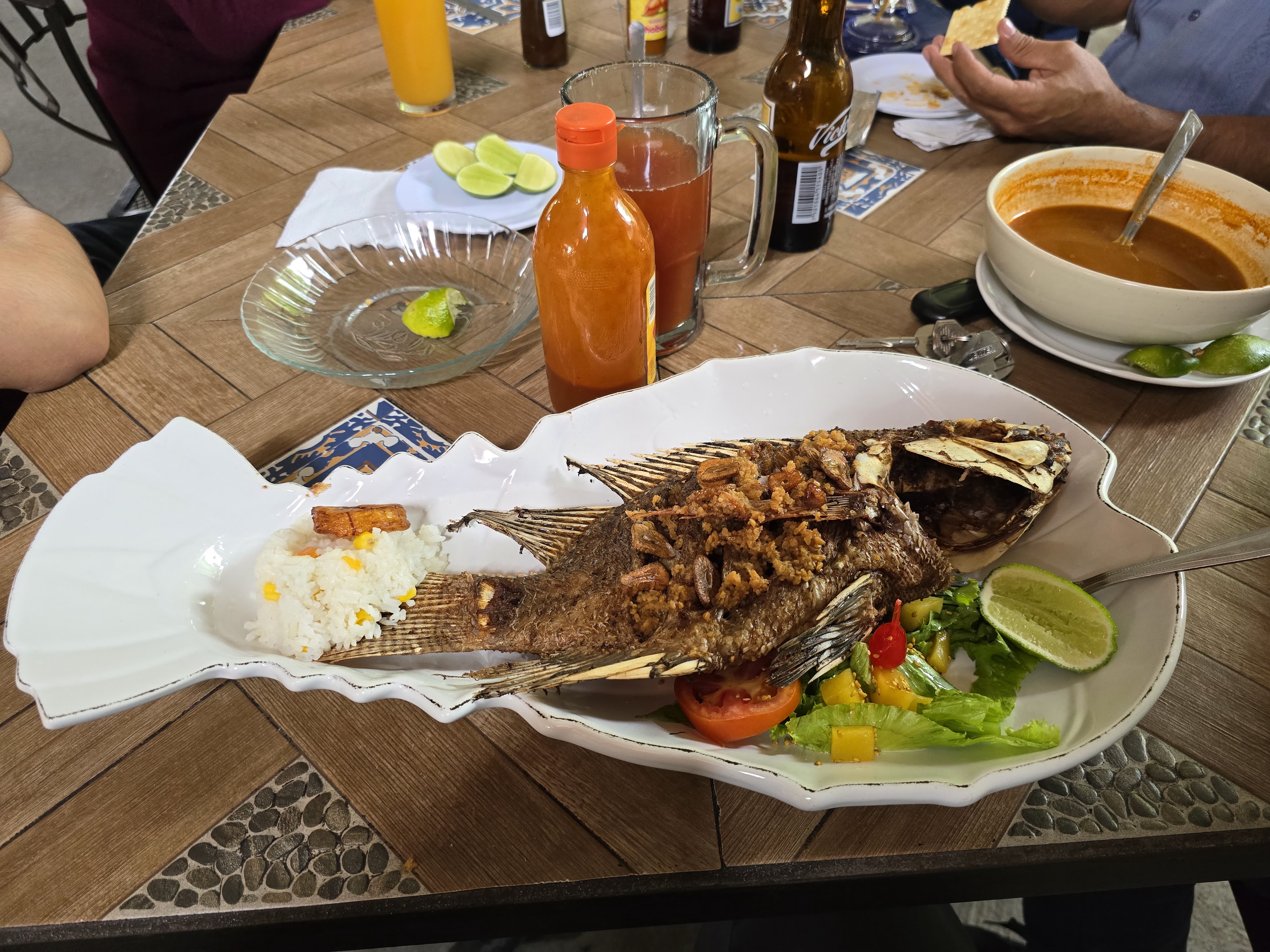 Mariscos El Camarada image 6