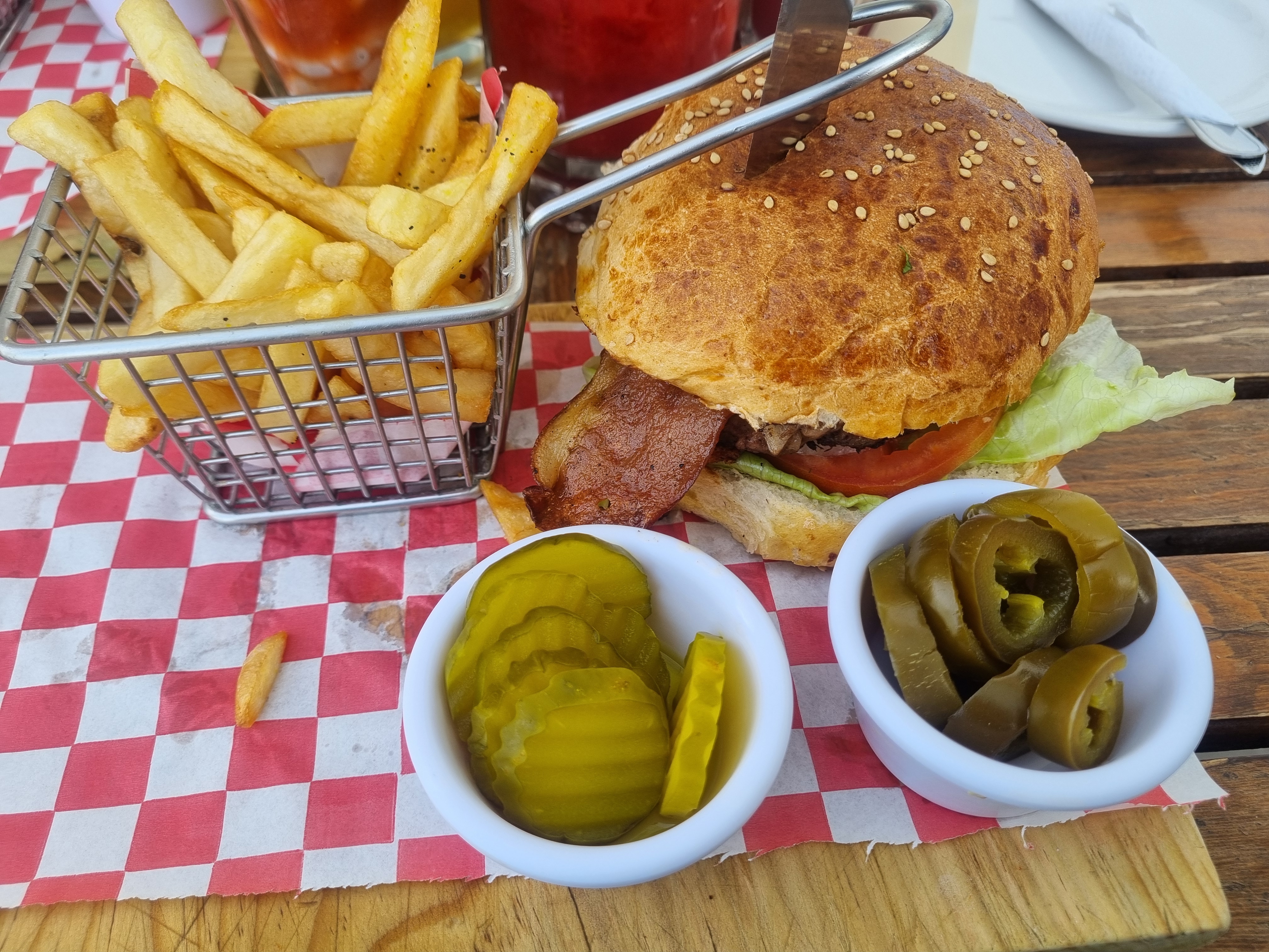 Todos Santos Mariscos Bar image 8