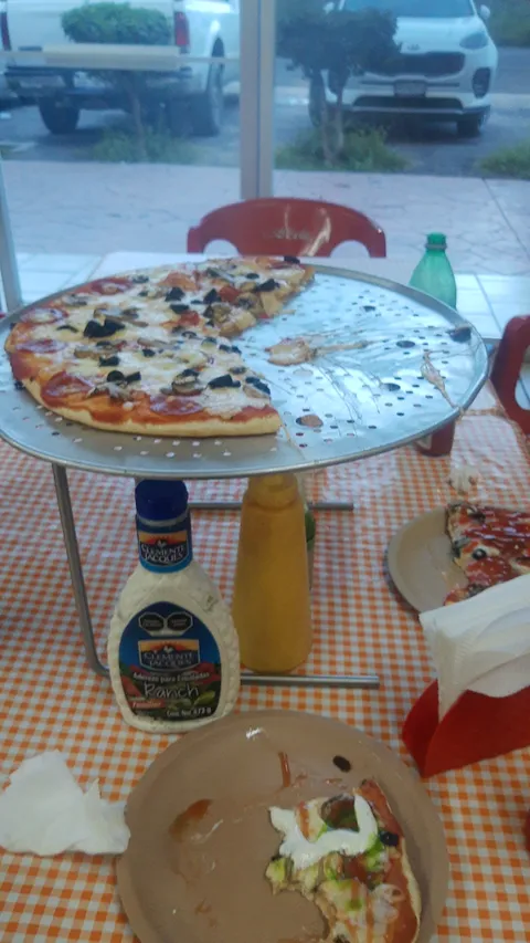 Pizzeria Emilio image 6