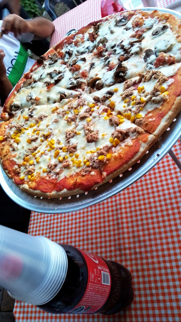 Pizzeria Emilio image 9