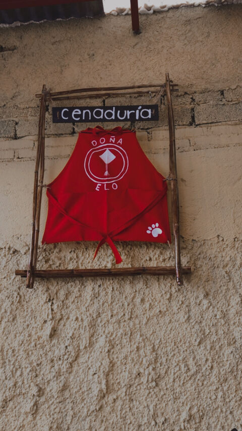 Quesadillas, Tlayudas y Tostadas "Doña Elo" image 8