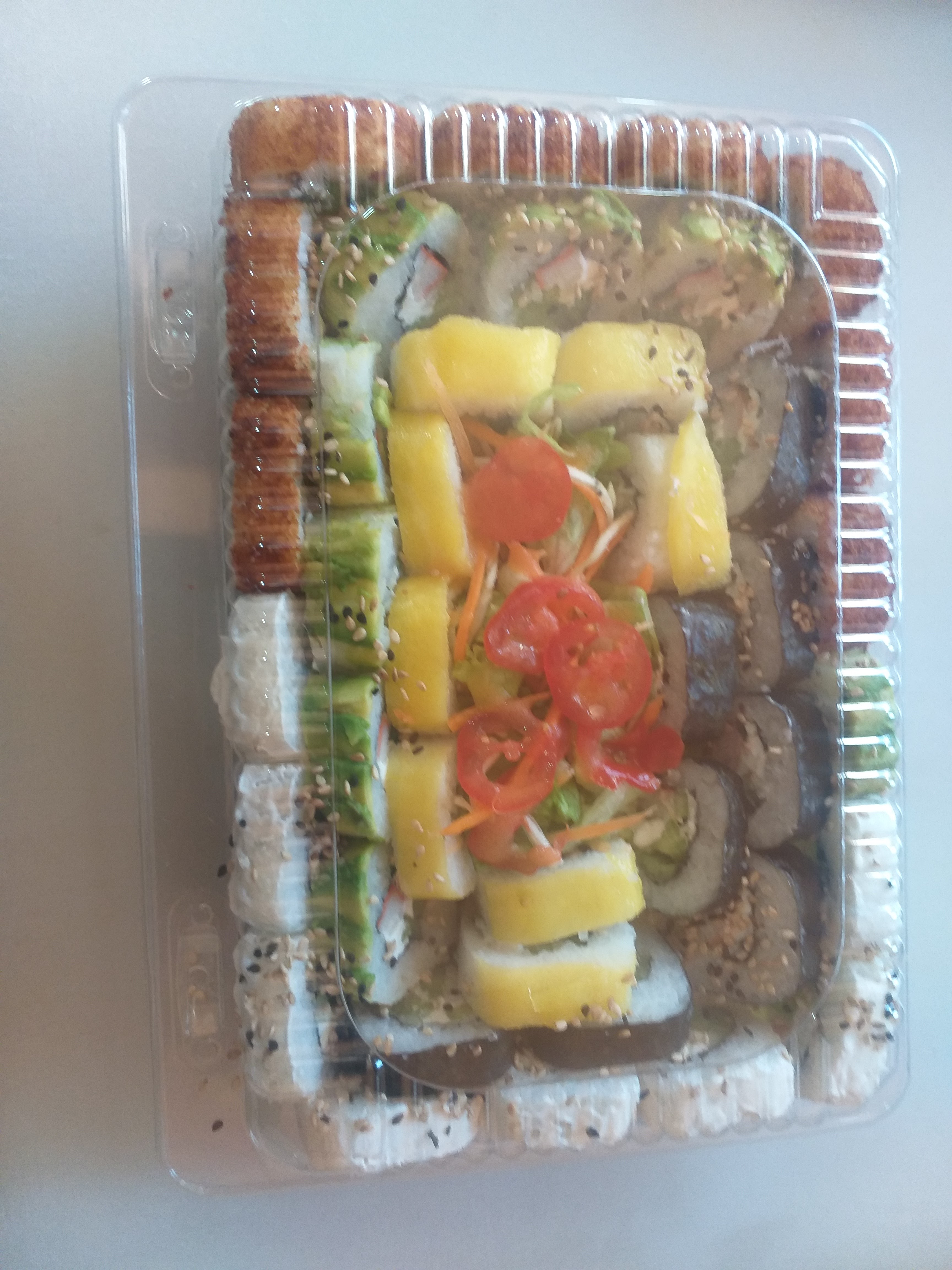 Shi Hu Rooll image 9