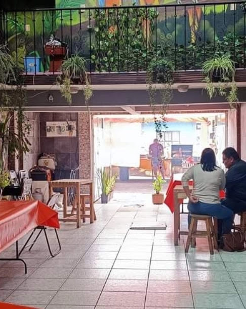 Paco's tacos image 1