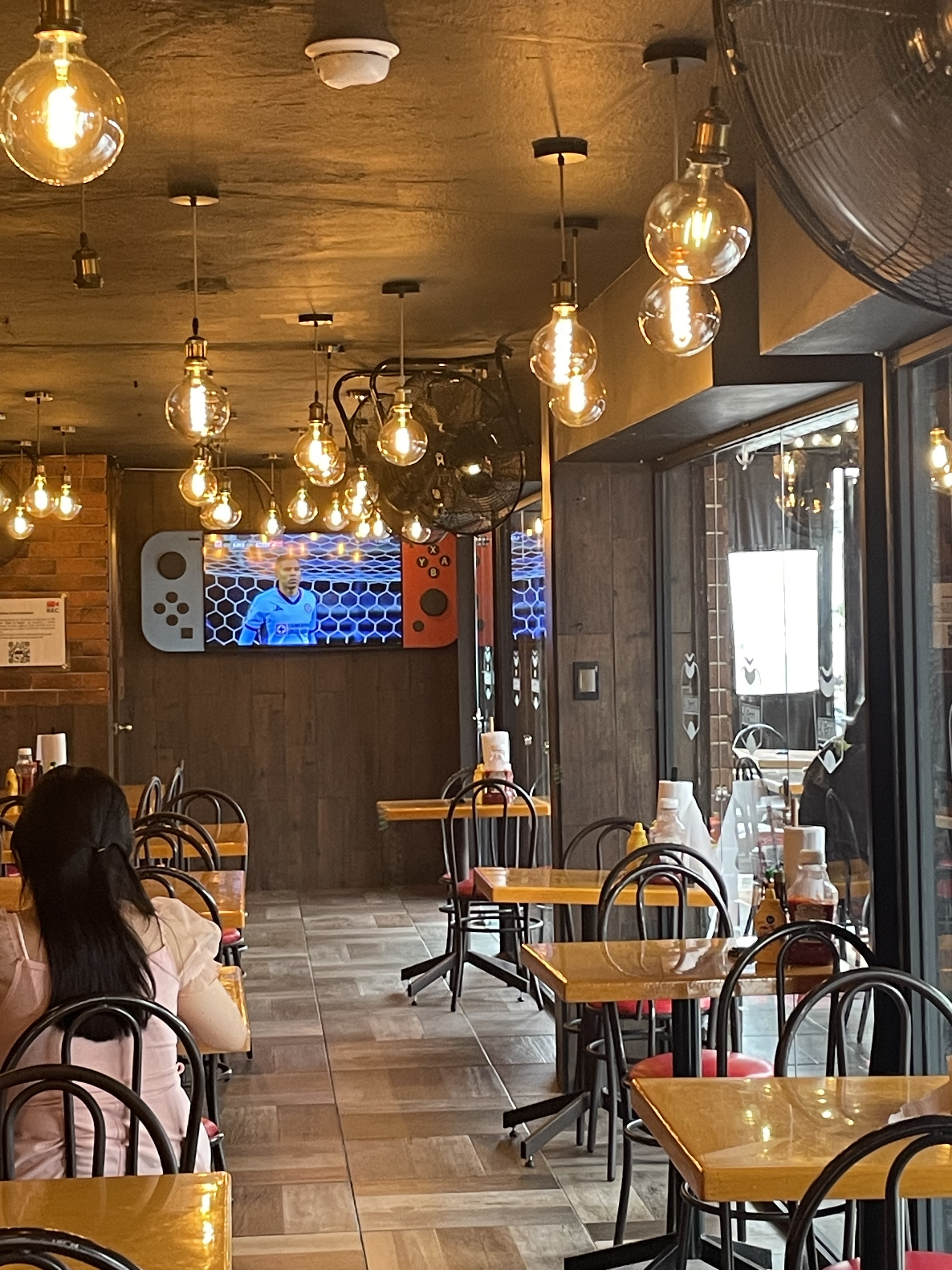 La Doggeria image 10