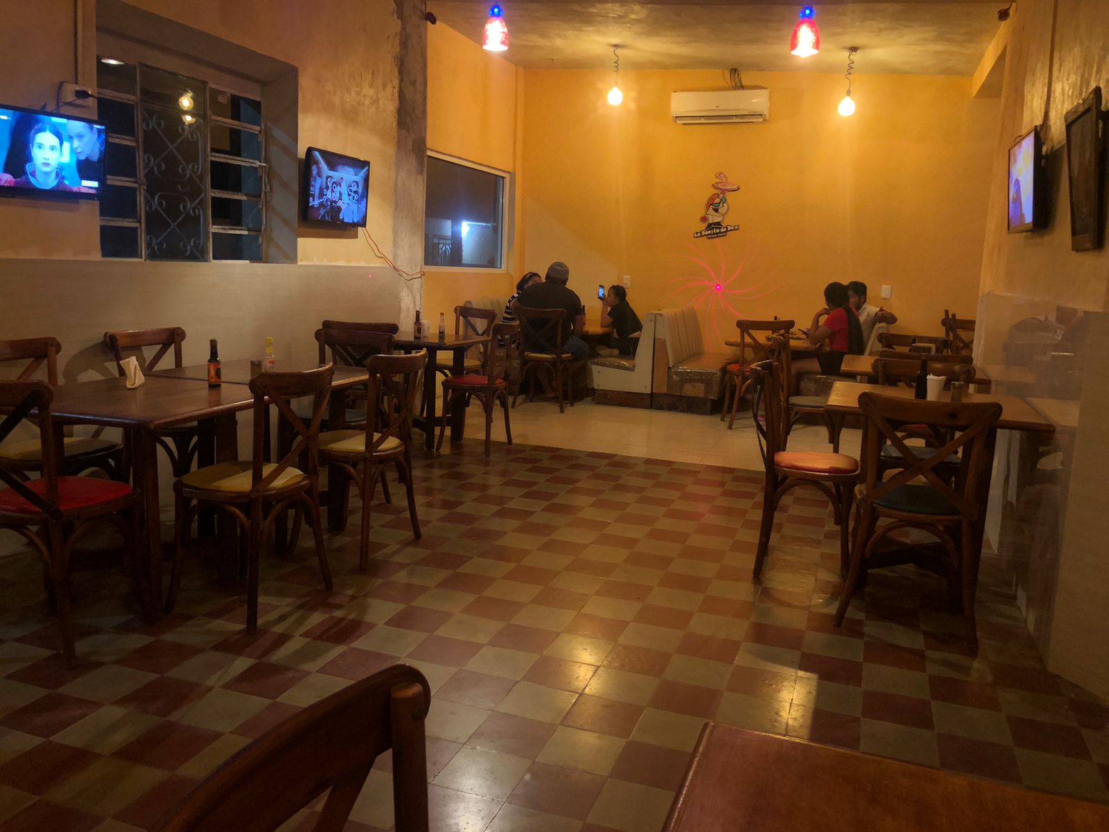 Pizzeria La Bonita De Dex image 1