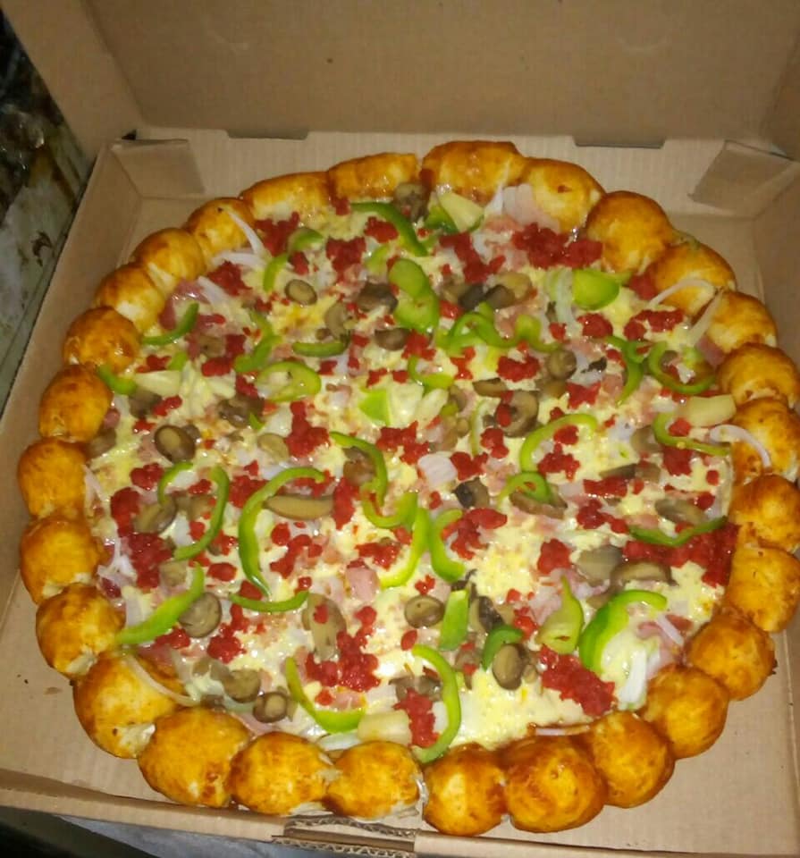 Pizzeria La Bonita De Dex image 7