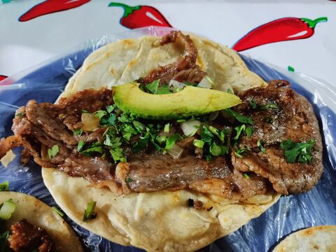 Taquería: TACORRIENDO image 1