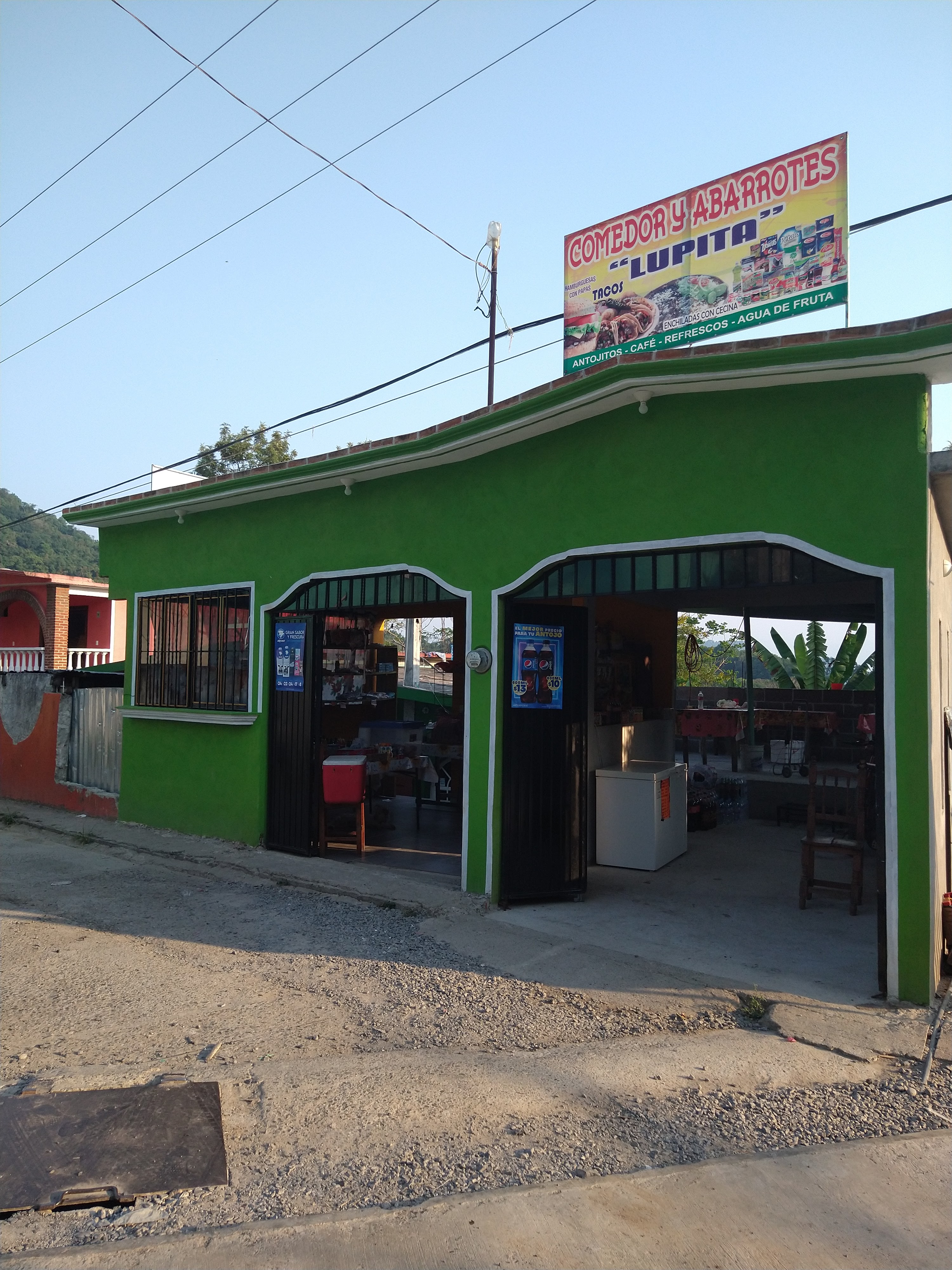 Comedor y abarrotes Lupita image 1