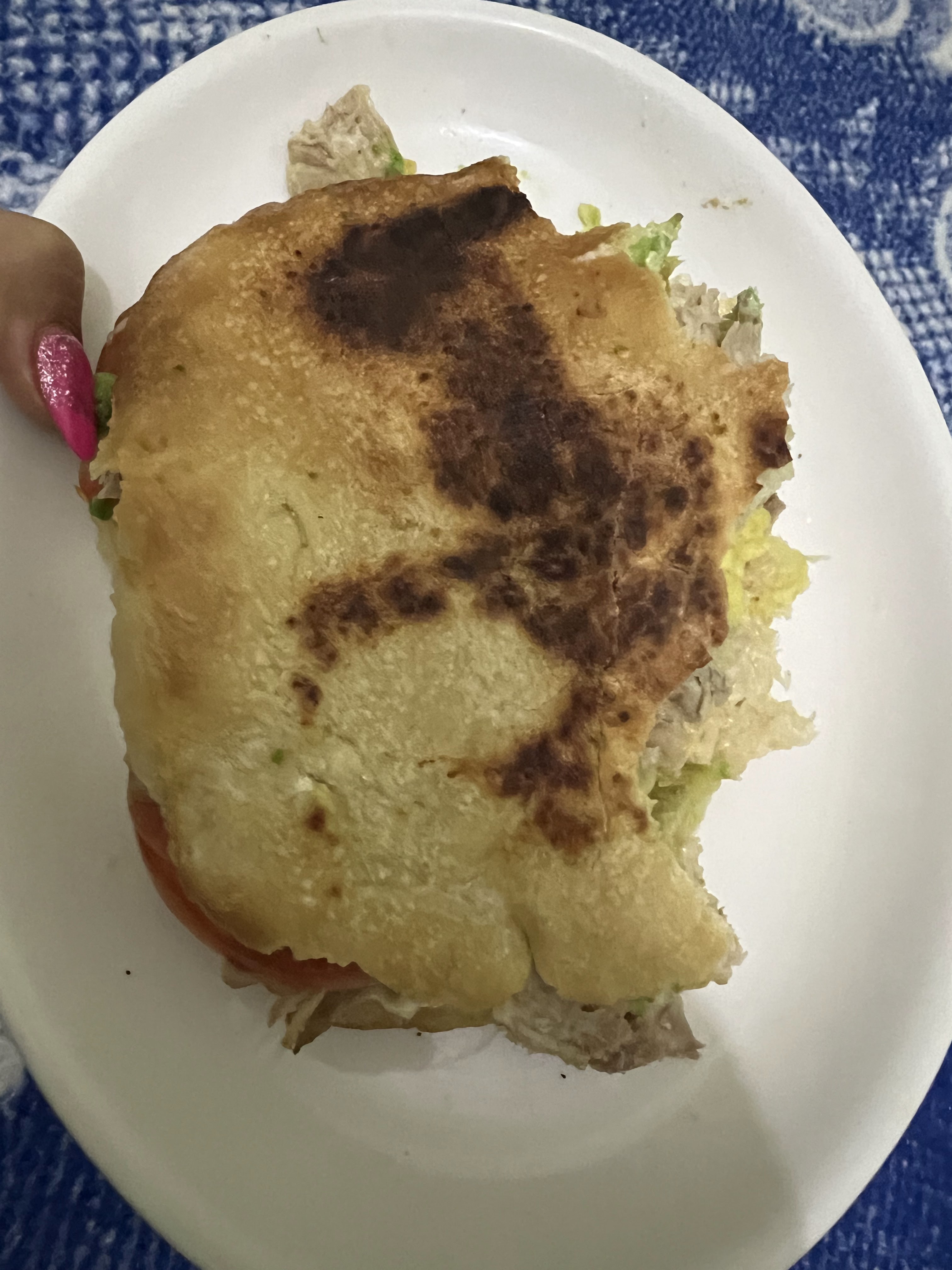 Tortas y hamburguesas Chuy image 1