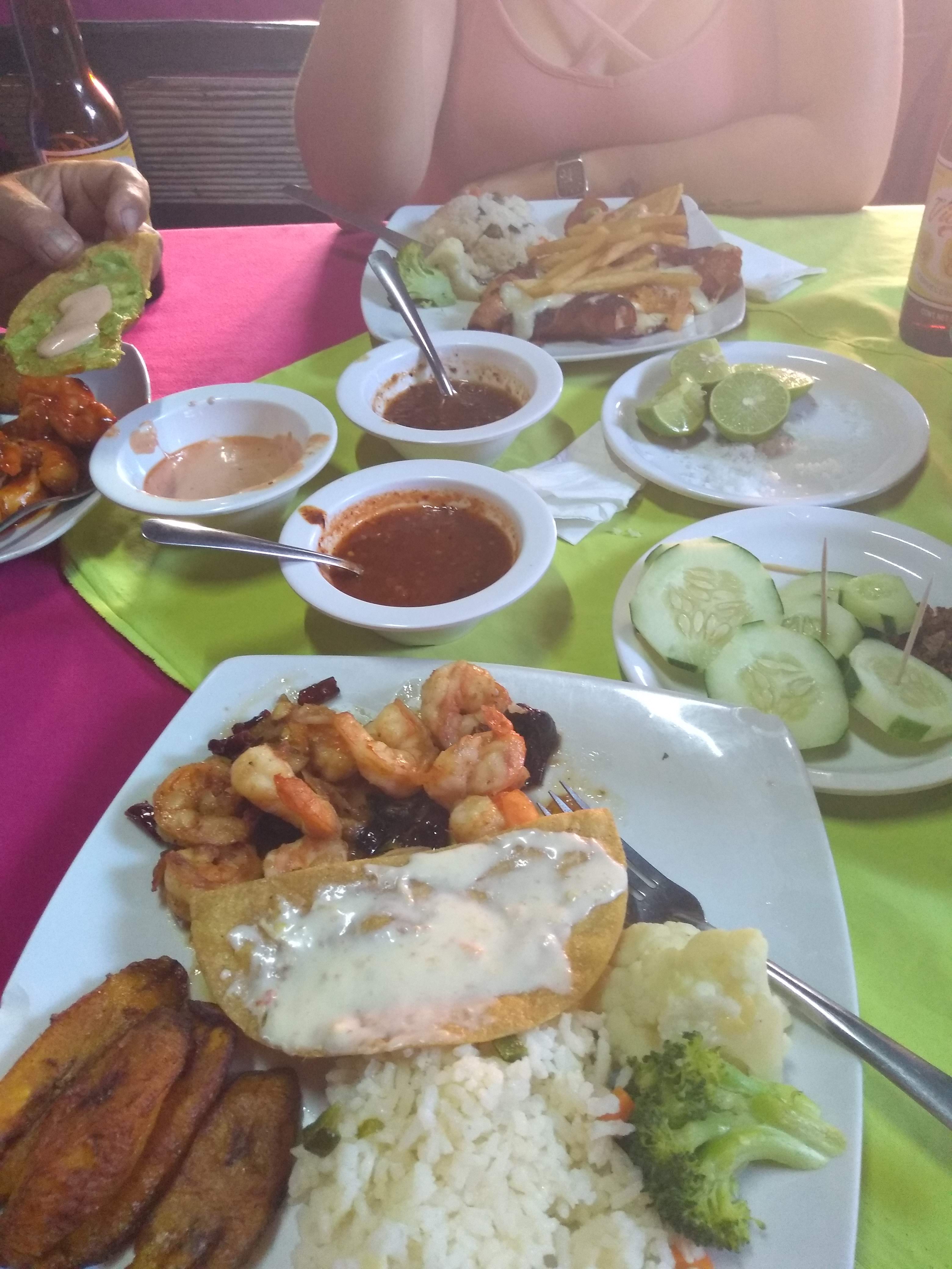 El Atracadero image 9