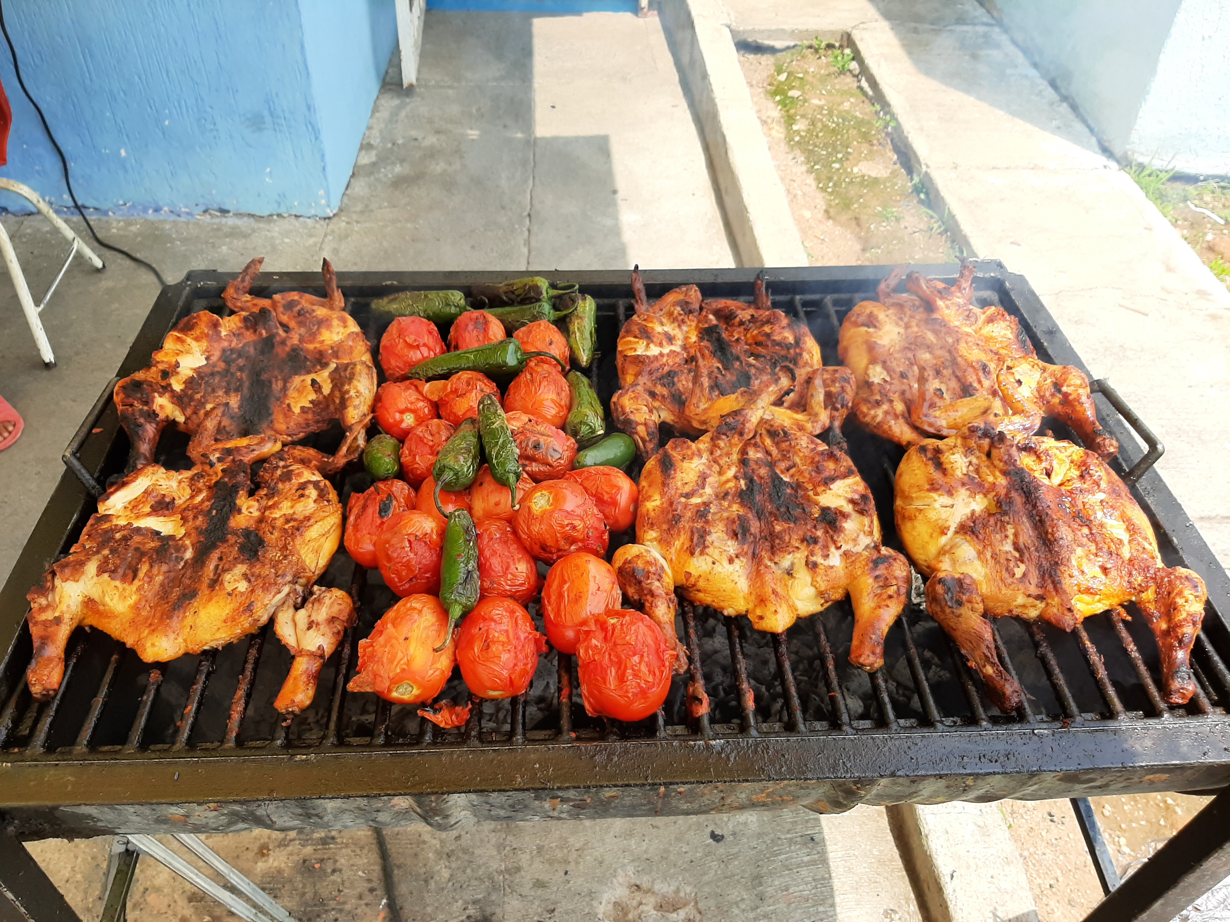 POLLOS ASADOS "ESTILO SINALOA" LOMAS DE LA CAPILLA image 2