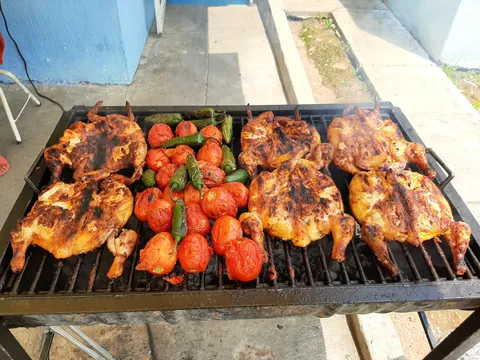 POLLOS ASADOS "ESTILO SINALOA" LOMAS DE LA CAPILLA image 2