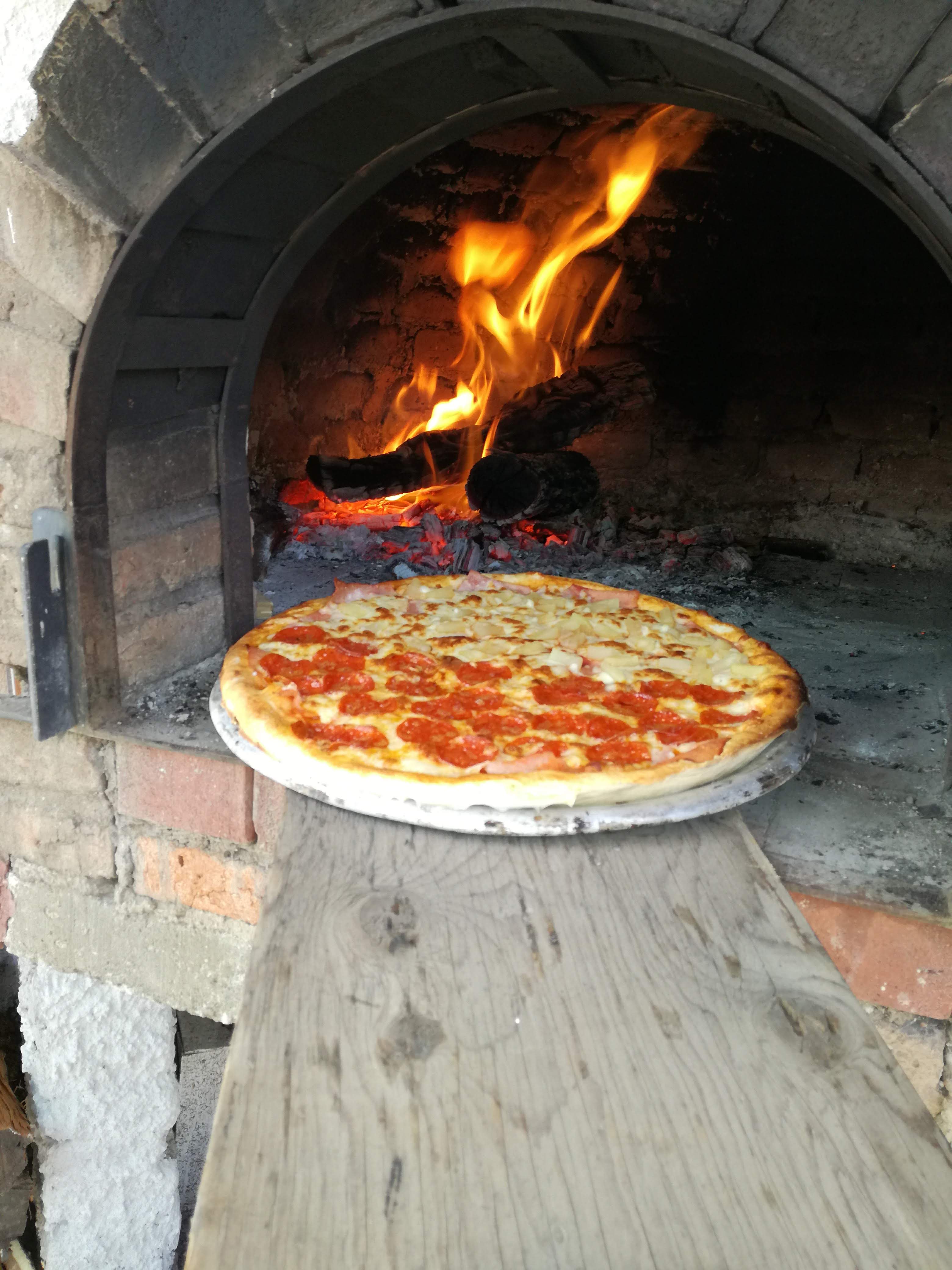 Pizzería Karen image 10