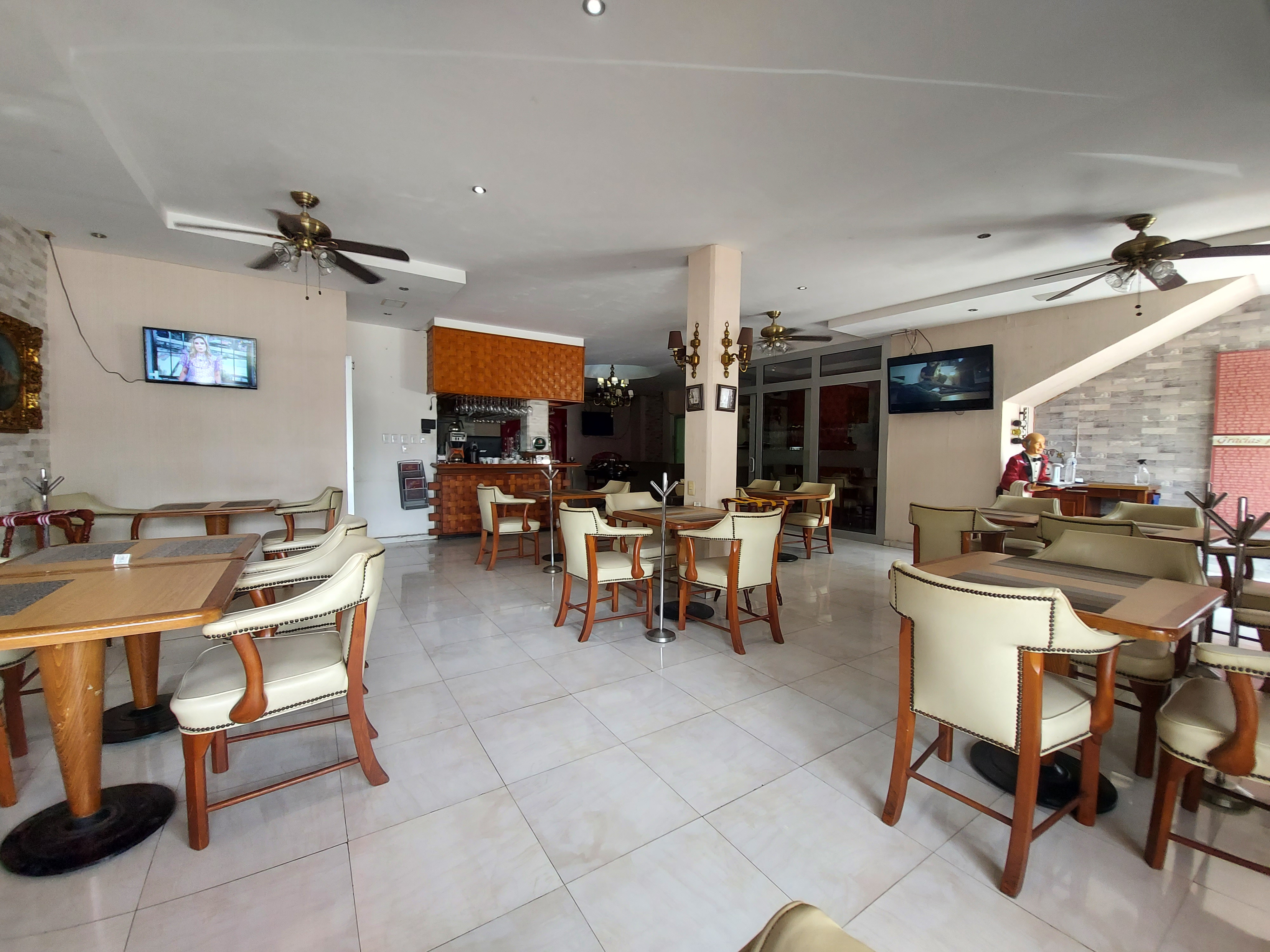 La Cava de Poza Rica image 5