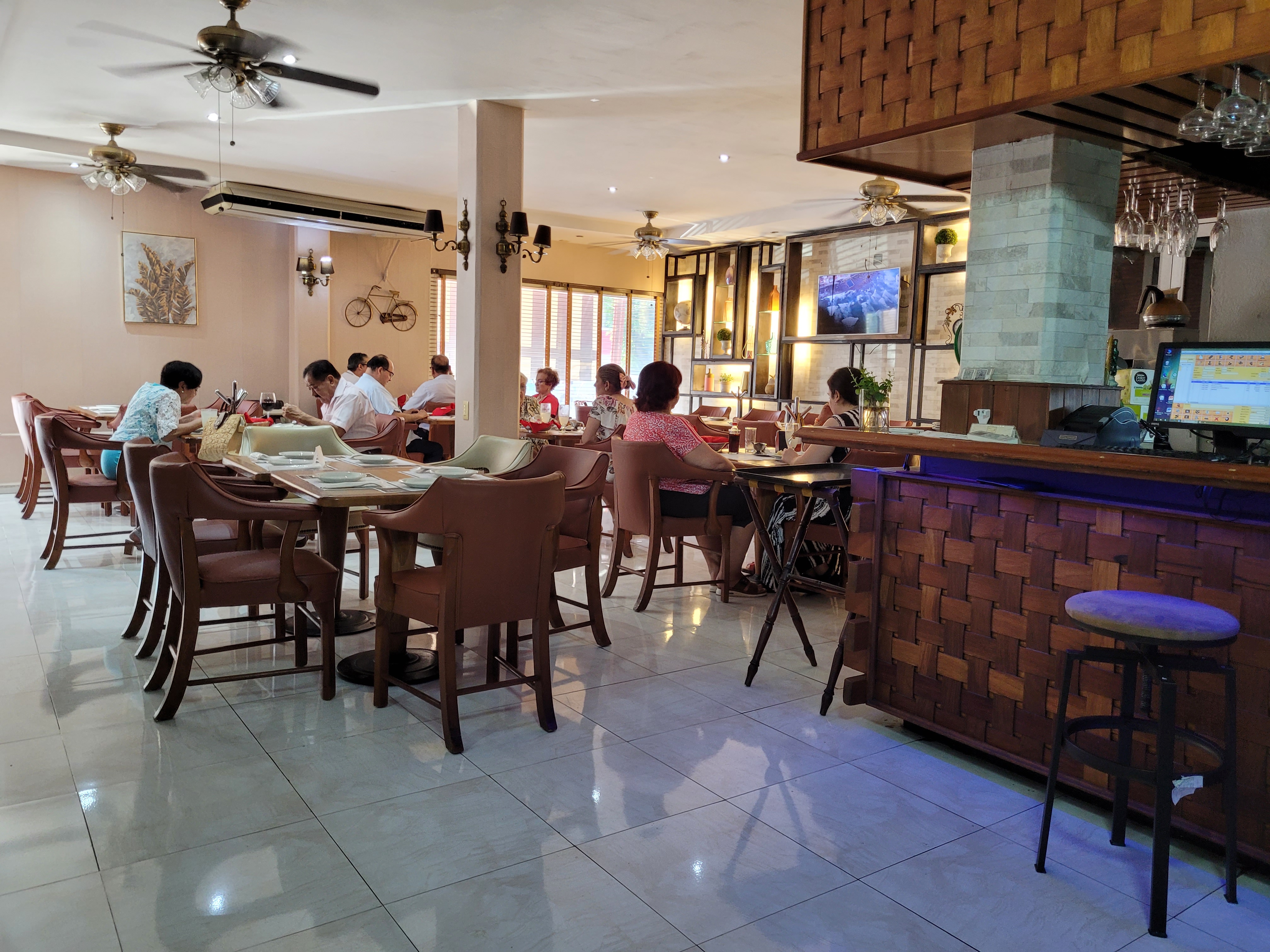 La Cava de Poza Rica image 7