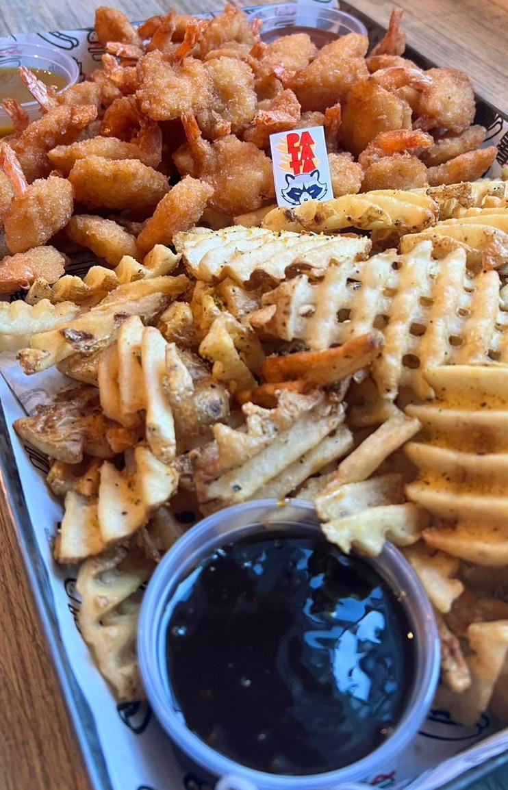 Pa•ta•ta Boneless & Fries image 3