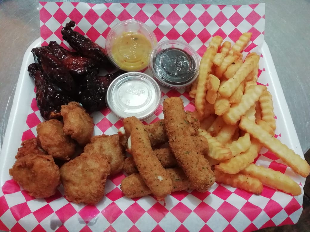 Antojitos 360° image 1