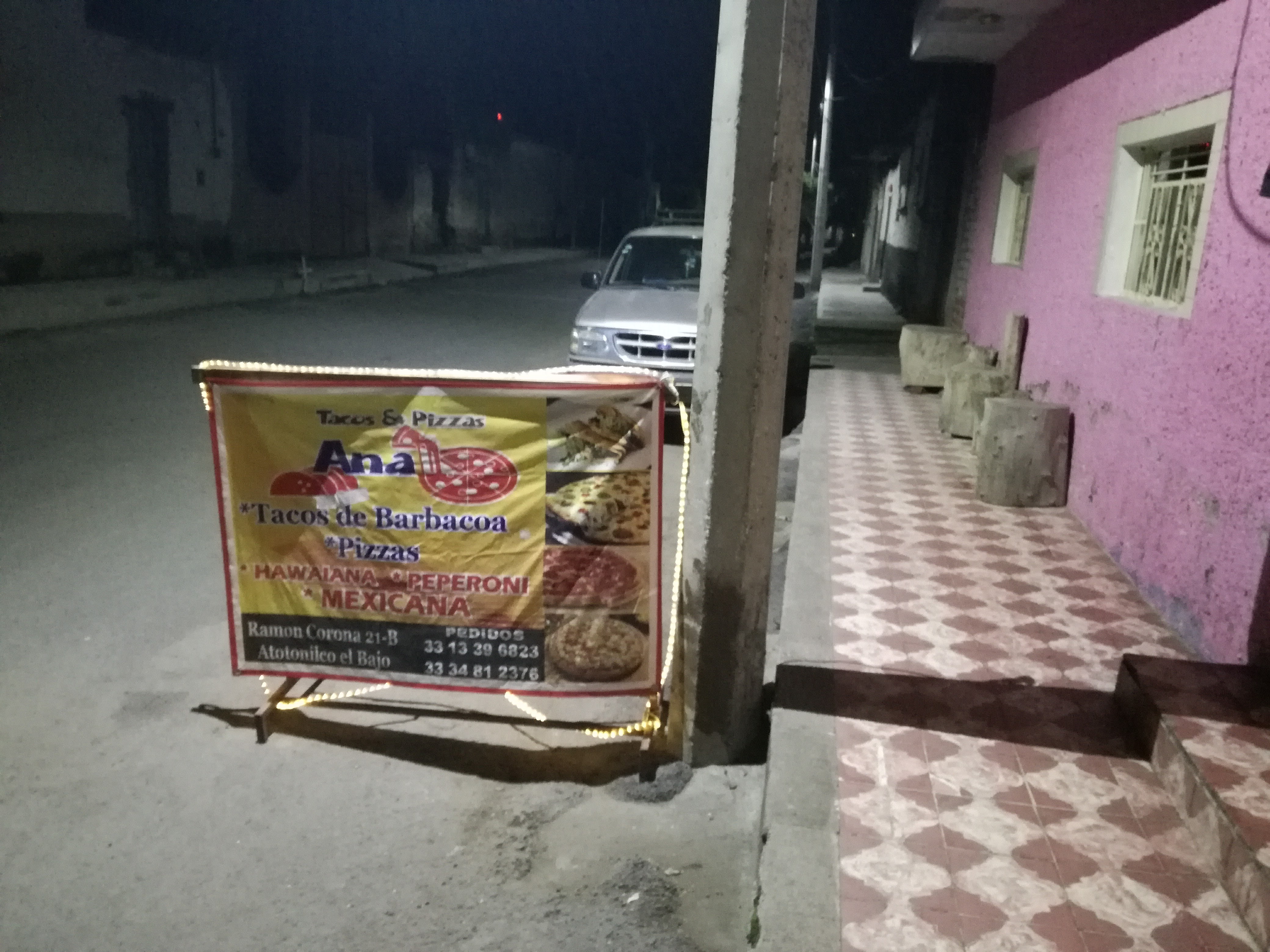 Tacos & Pizza Ana image 6