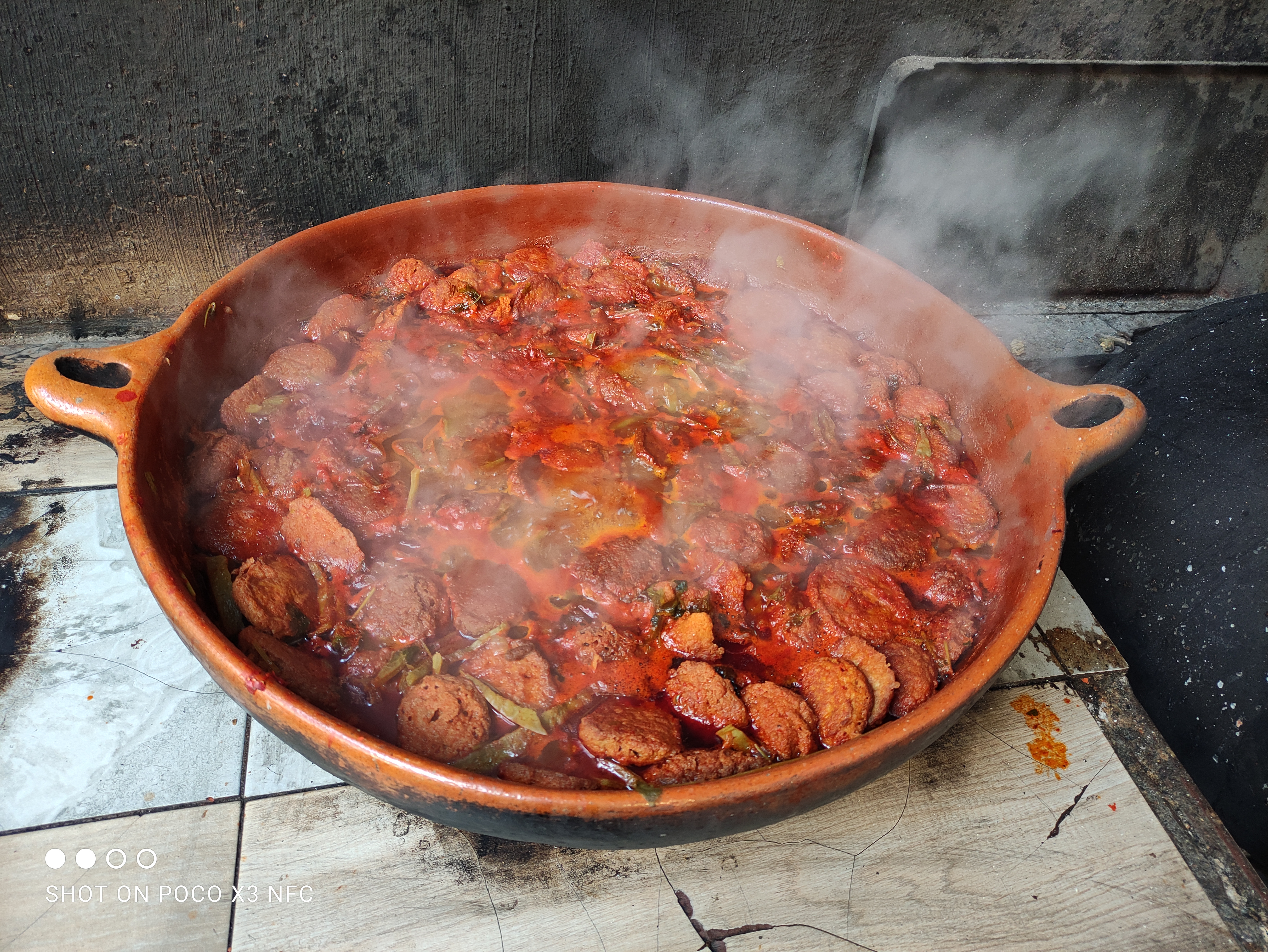 El sazón de Lourdes image 1