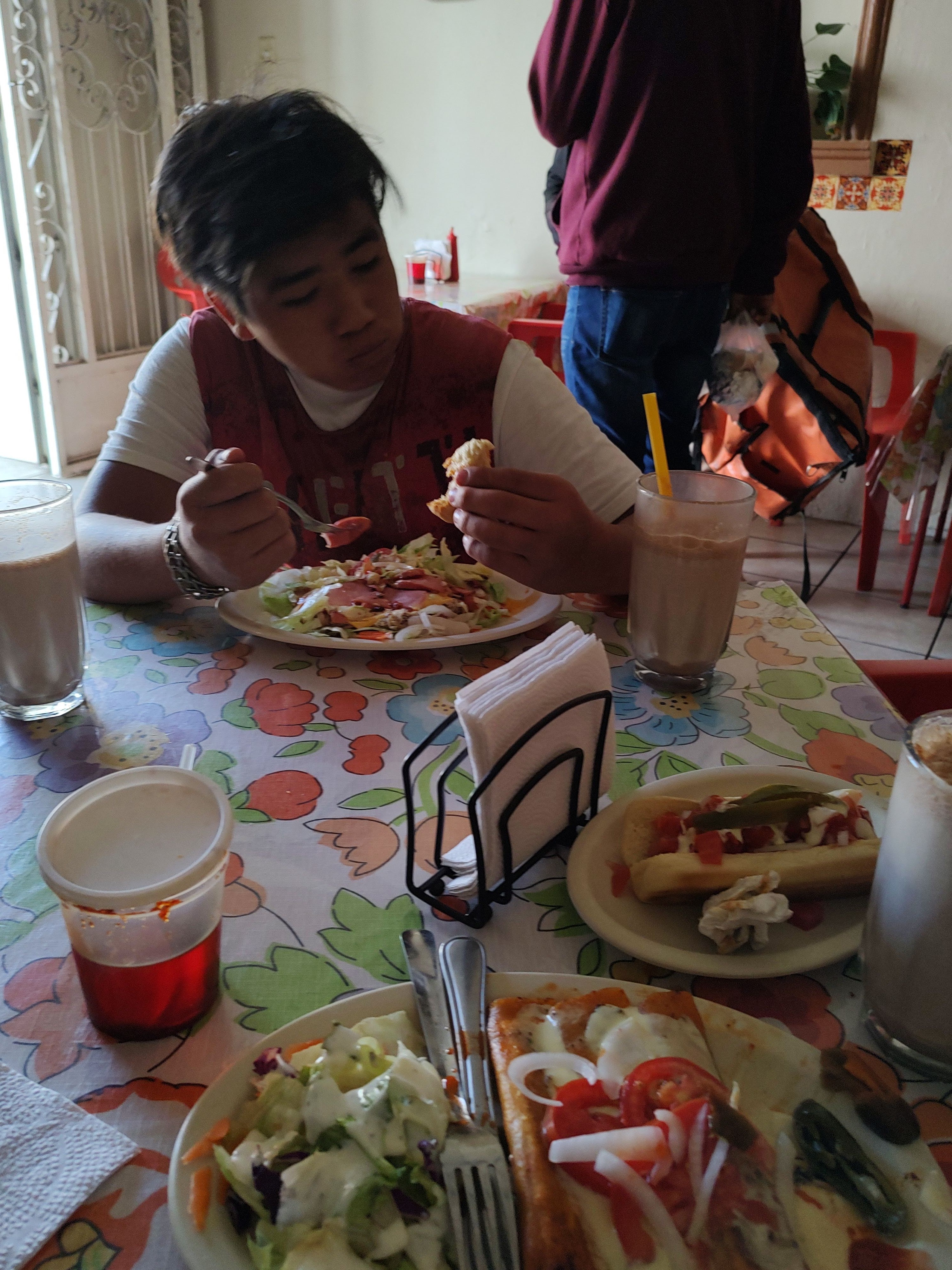 La Loncheria image 3