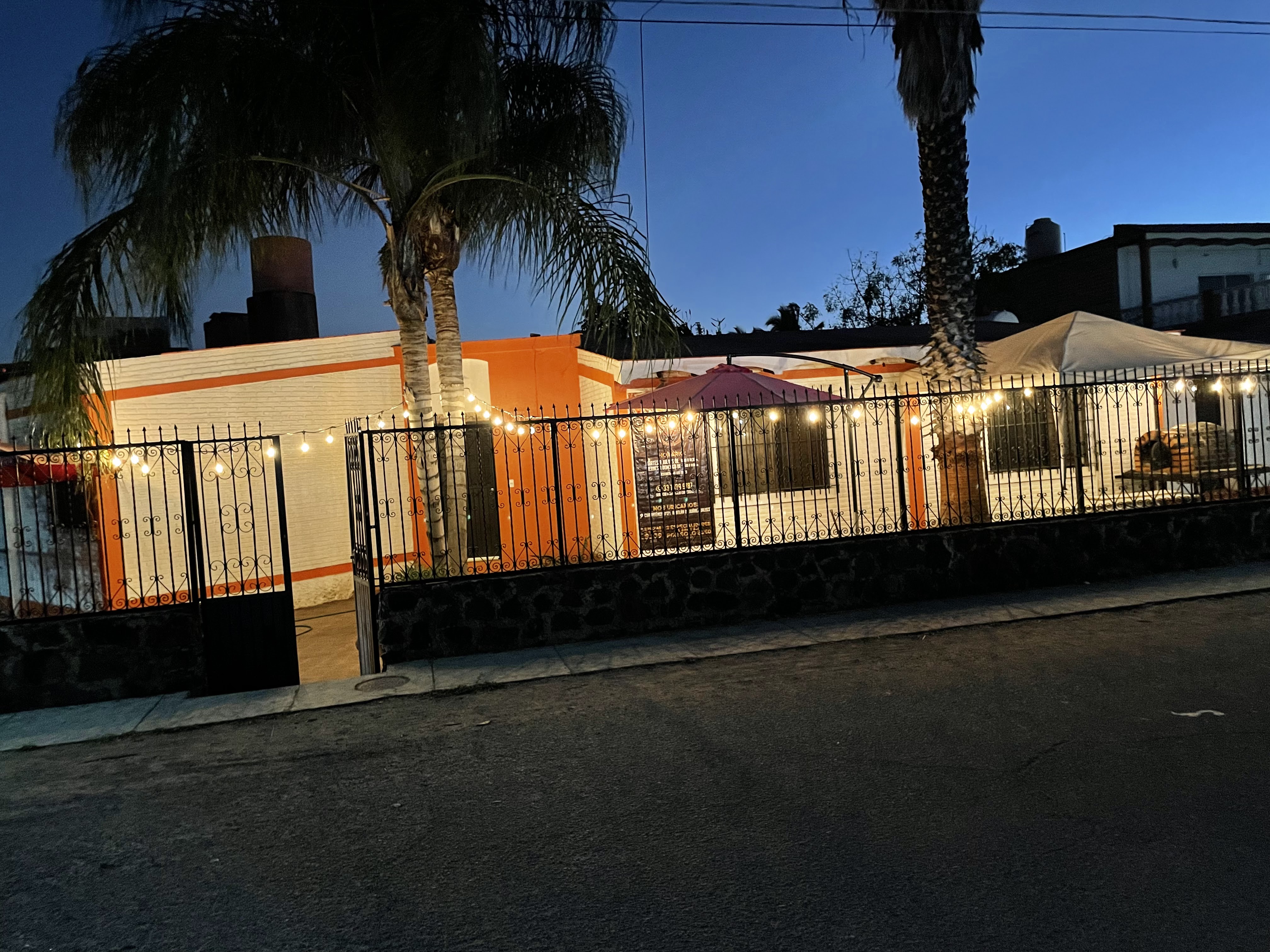 Inn Amore pizzas a la leña image 3