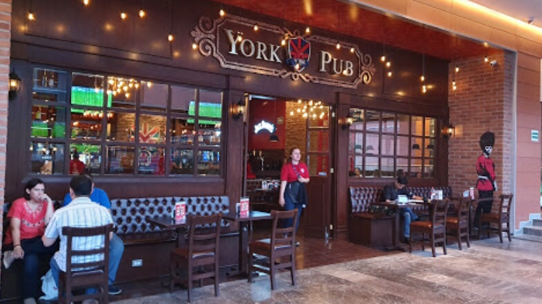 YORK PUB PUNTO SUR, Tlajomulco image 1
