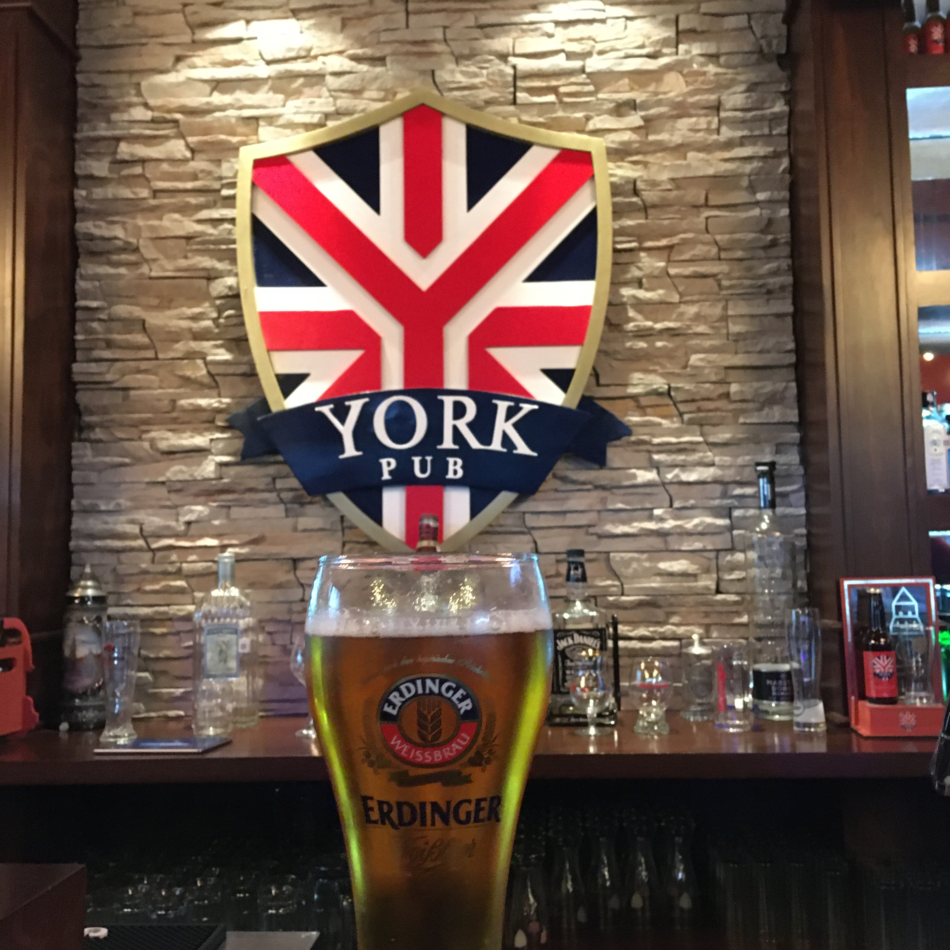 YORK PUB PUNTO SUR, Tlajomulco image 2