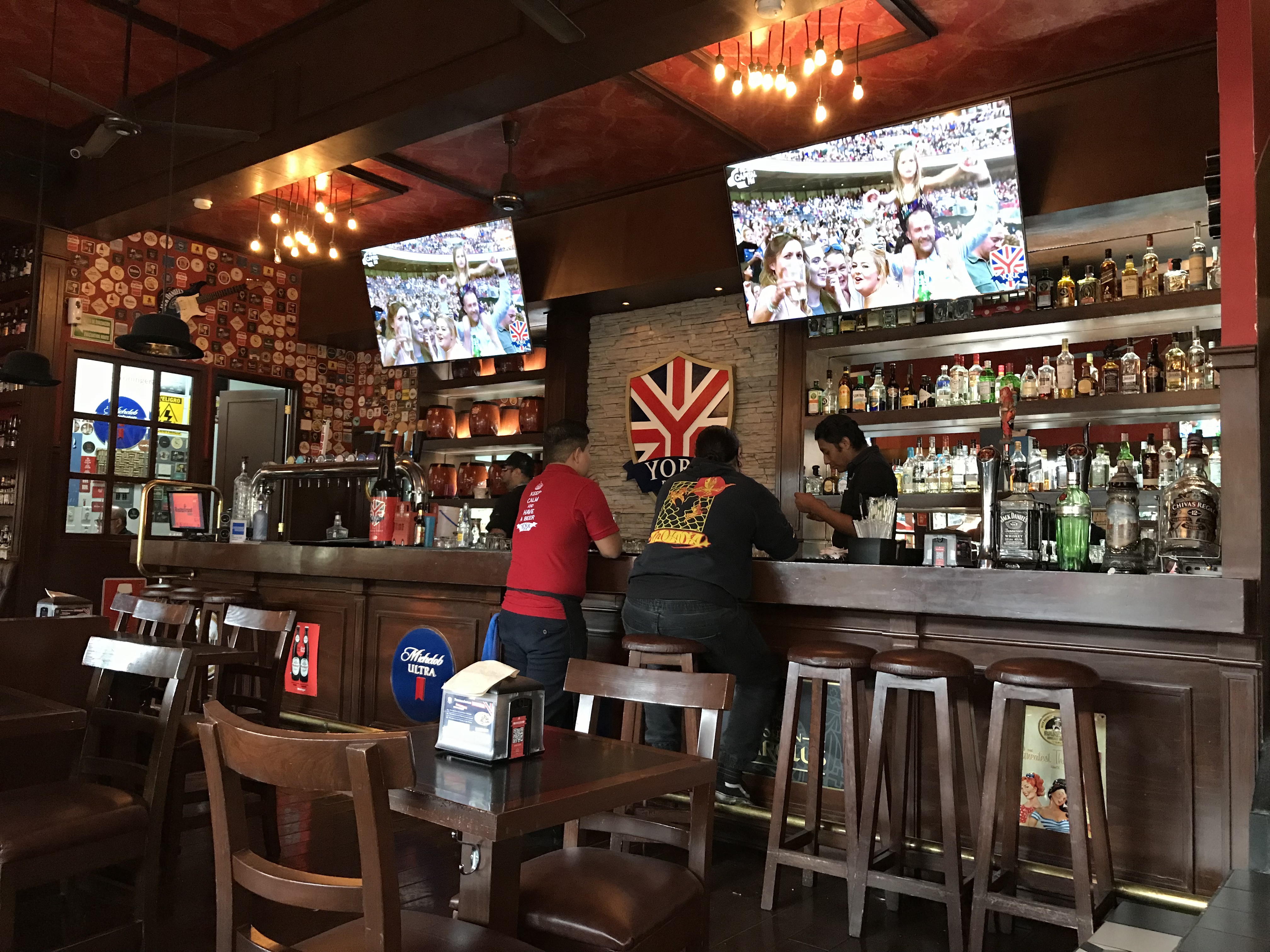 YORK PUB PUNTO SUR, Tlajomulco image 4