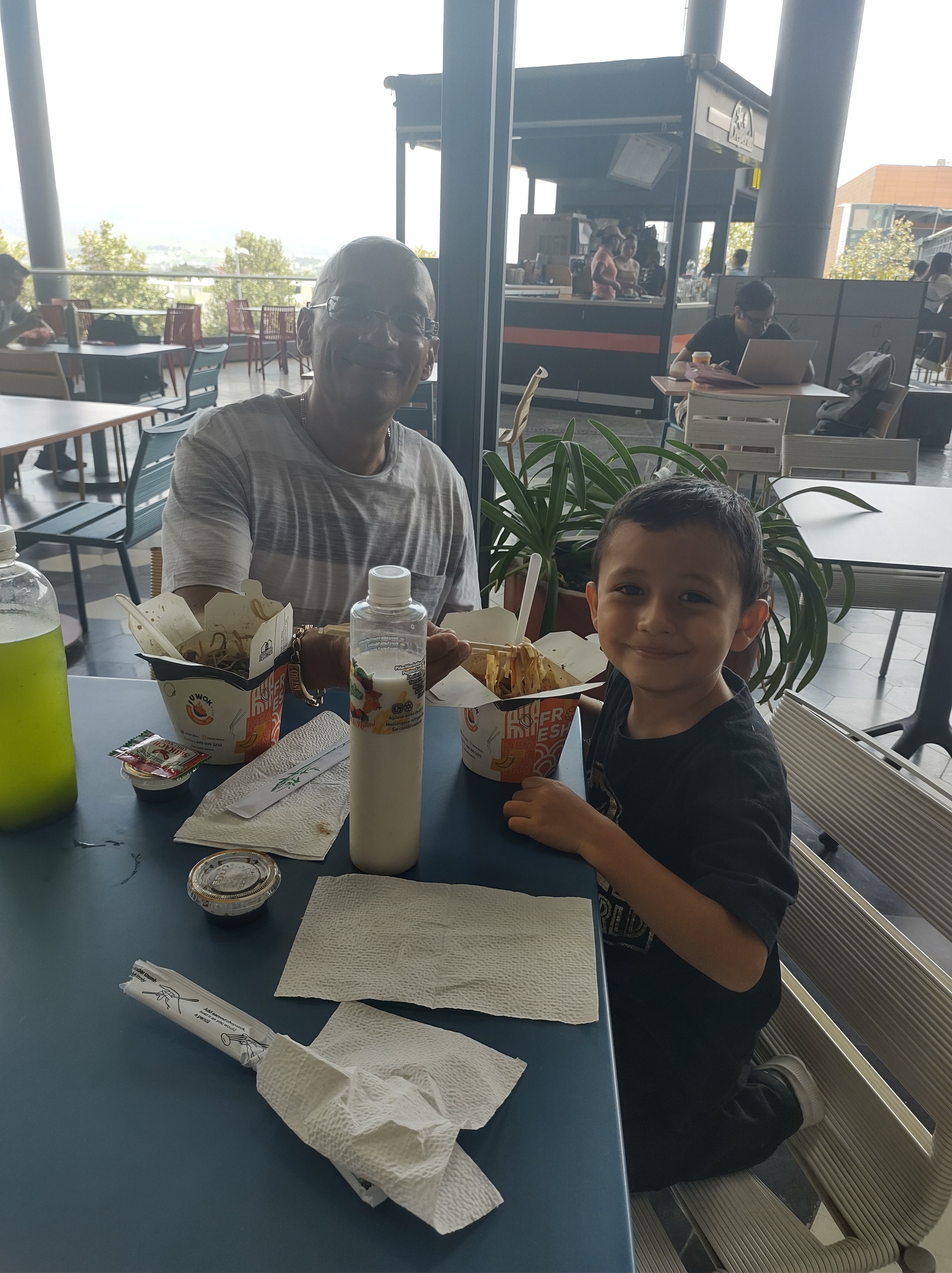 U'Wok Bistro Punto Sur image 8