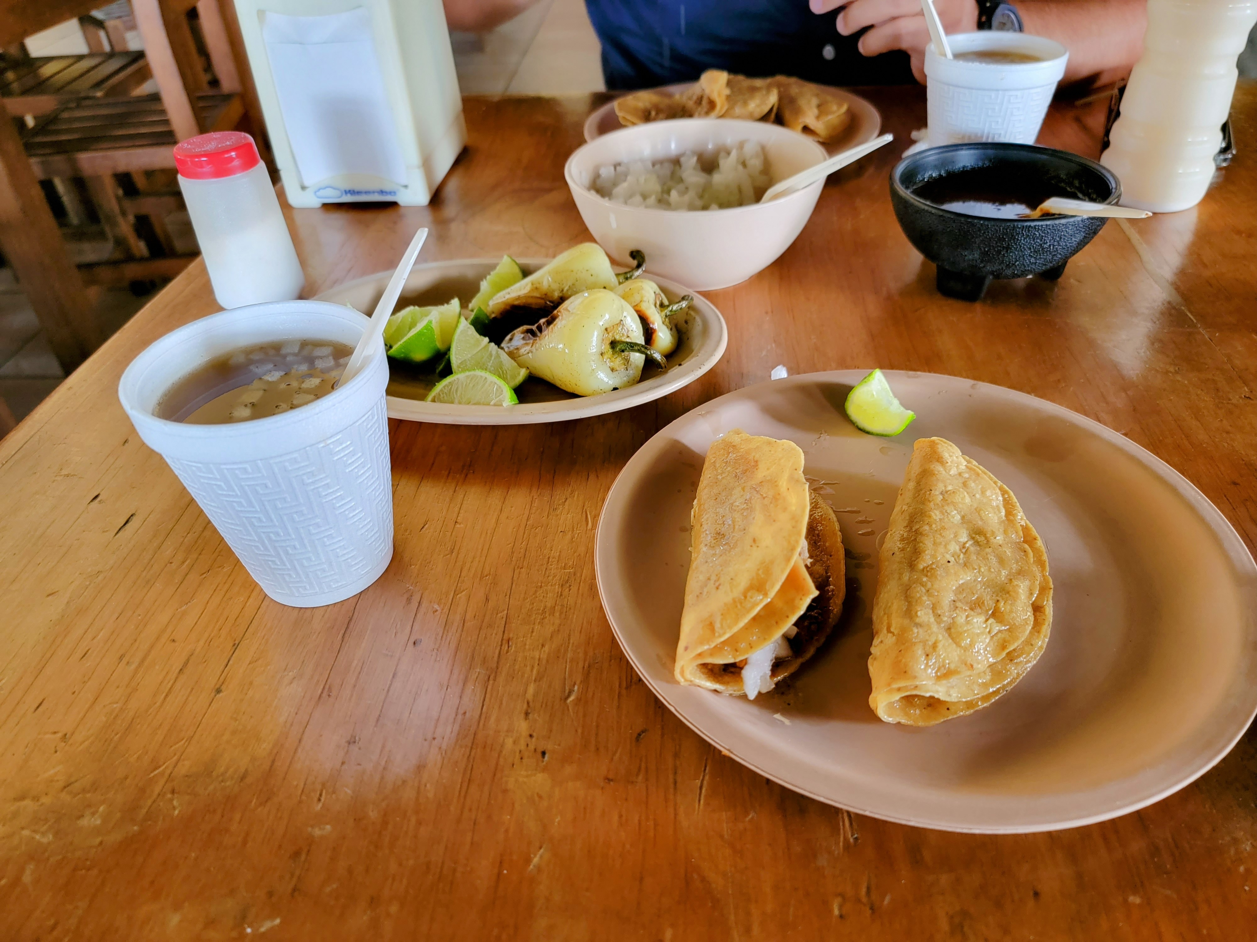 Omar Carlos - Gavilanes image 2