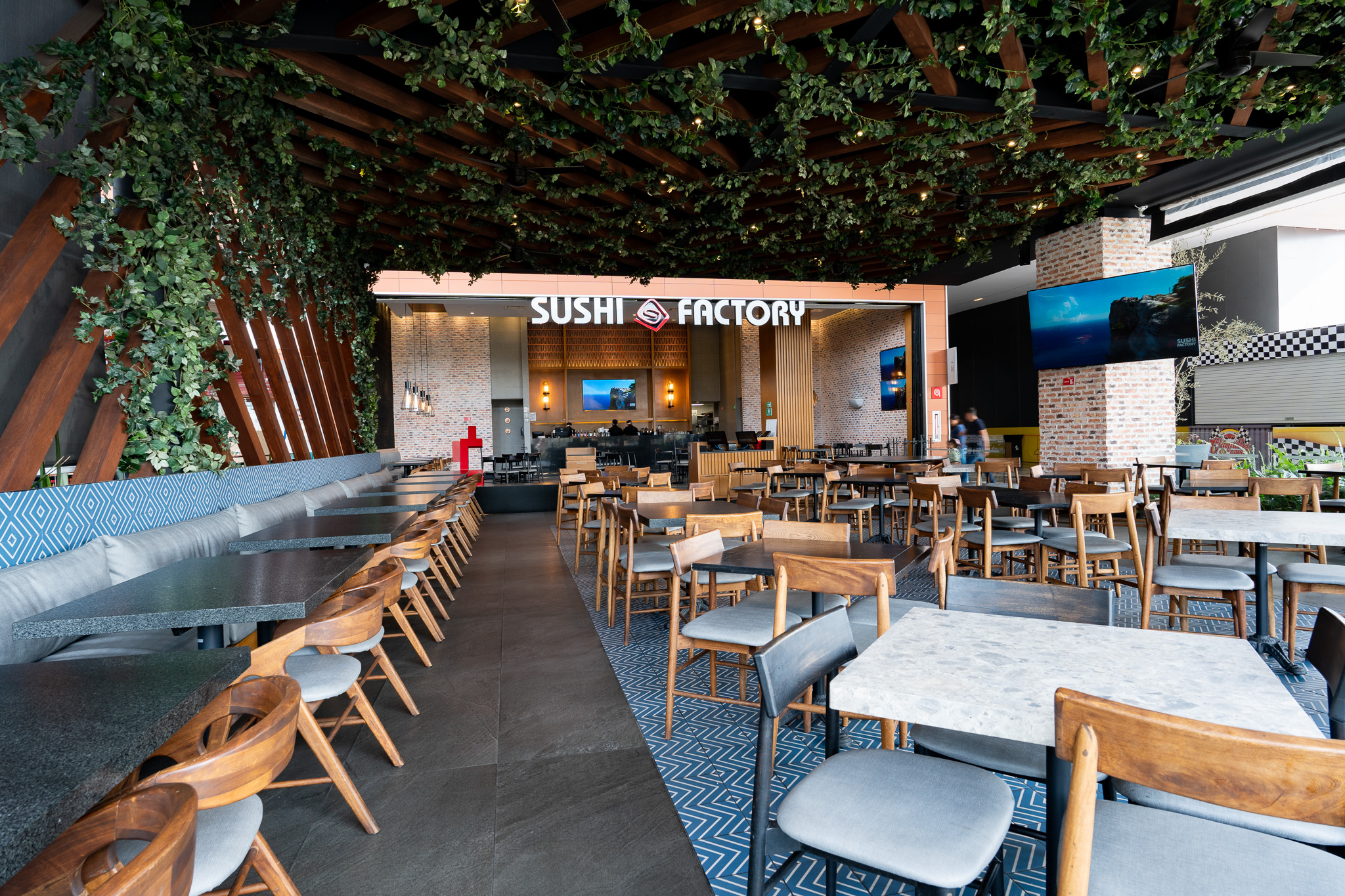 Sushi Factory image 7