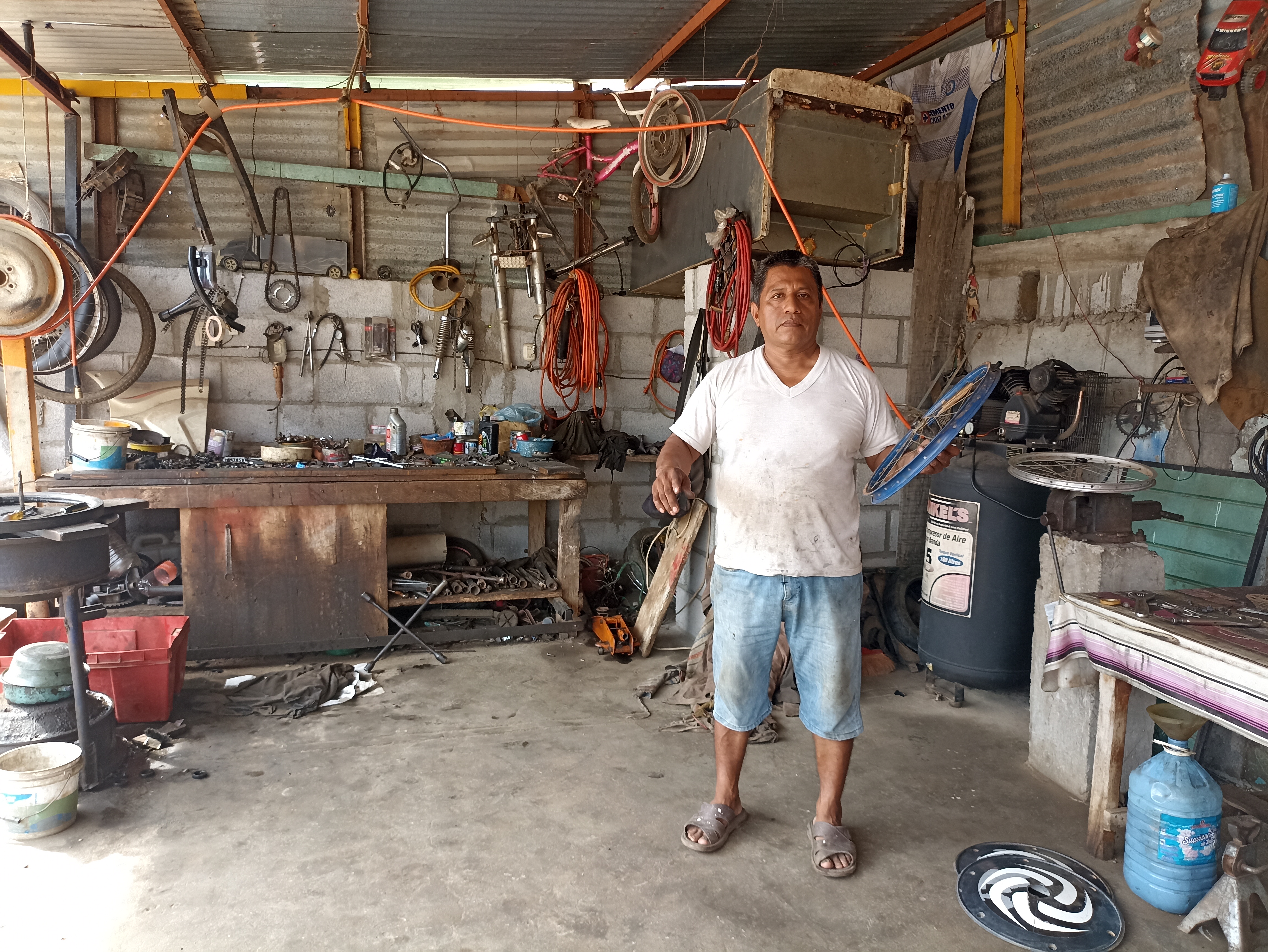 TALACHERA EL POBLANO Y CENADURIA EL MANA image 2