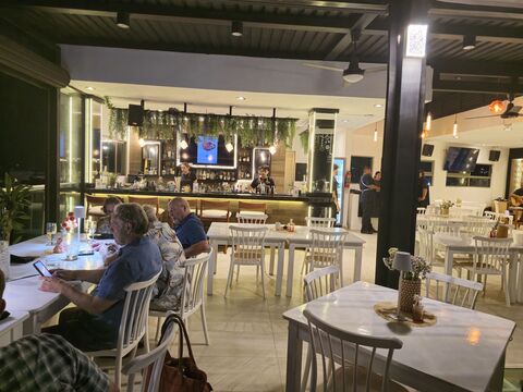 Koral Restaurant image 1