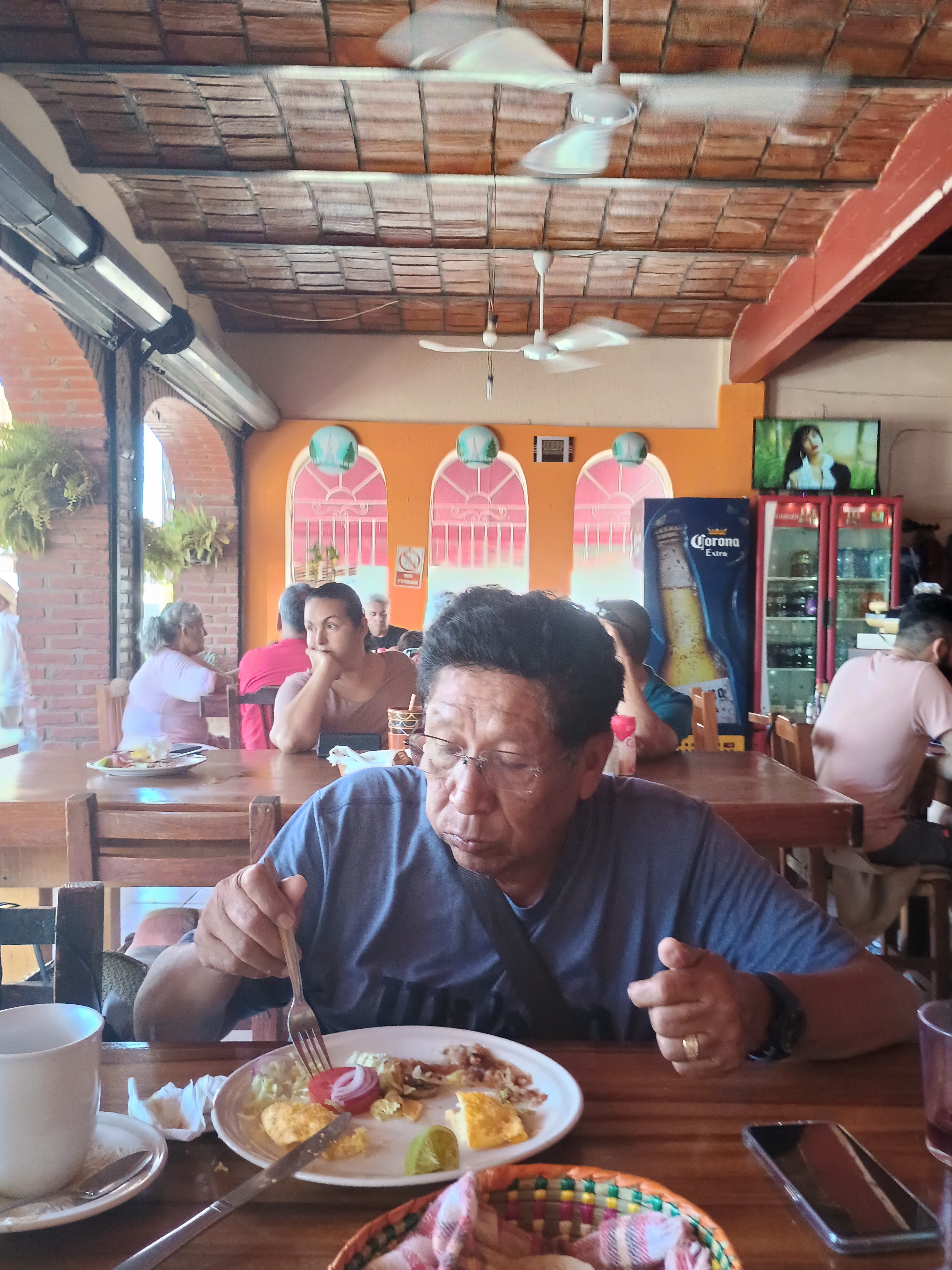 Restaurant La Avenida image 9