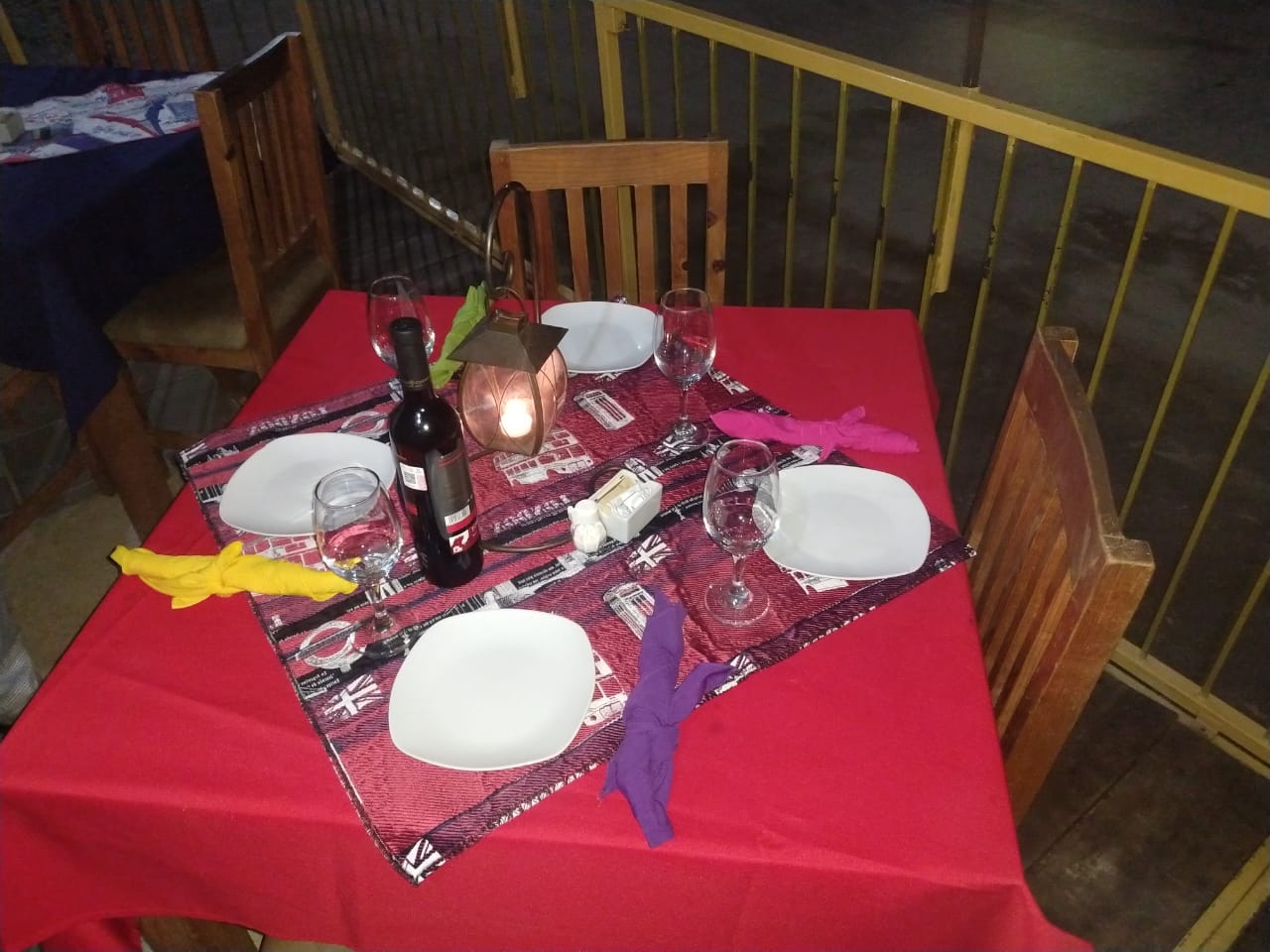 avanti trattoria restaurant image 7