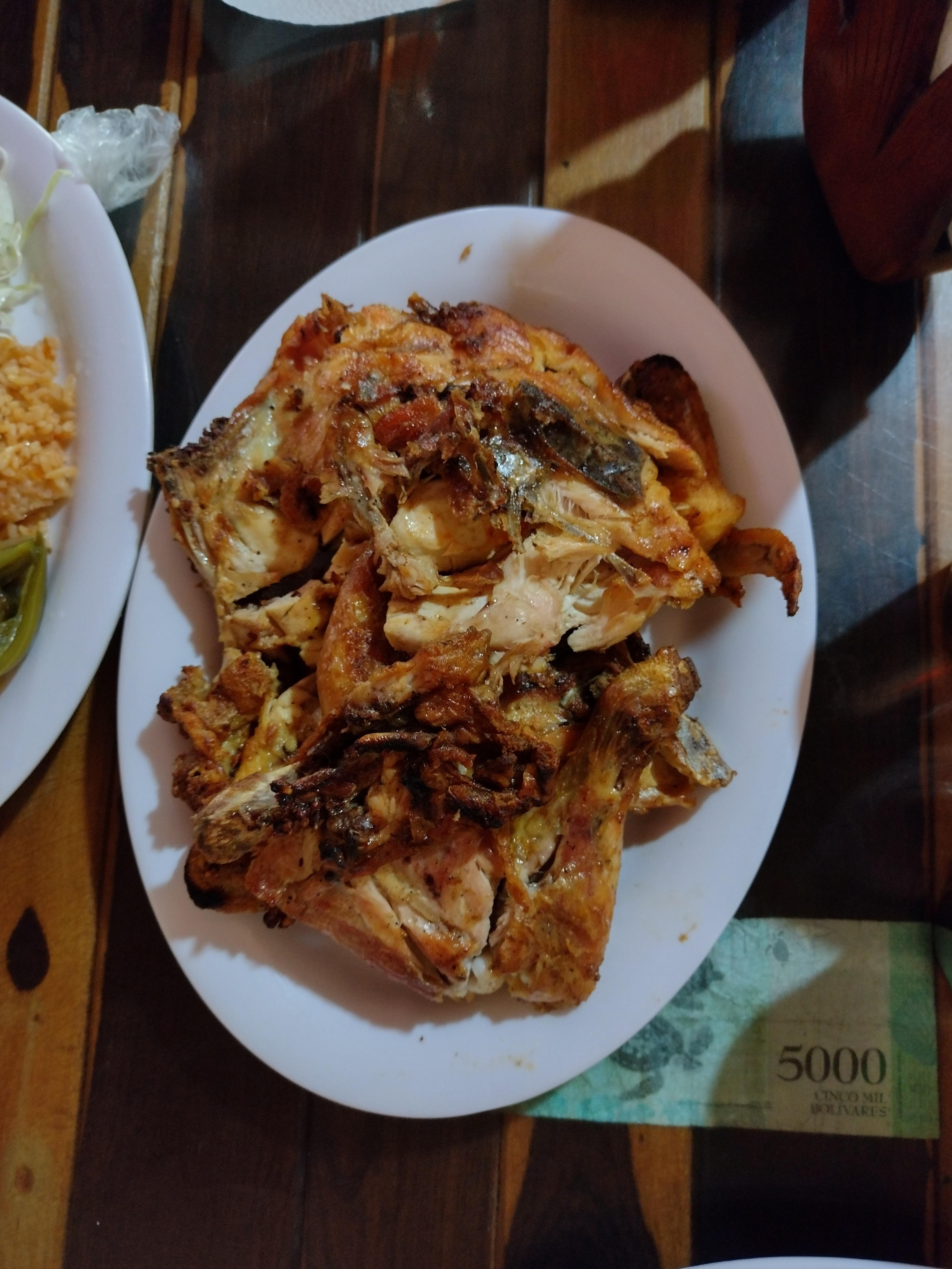 El Pollo Felizzxyh image 5