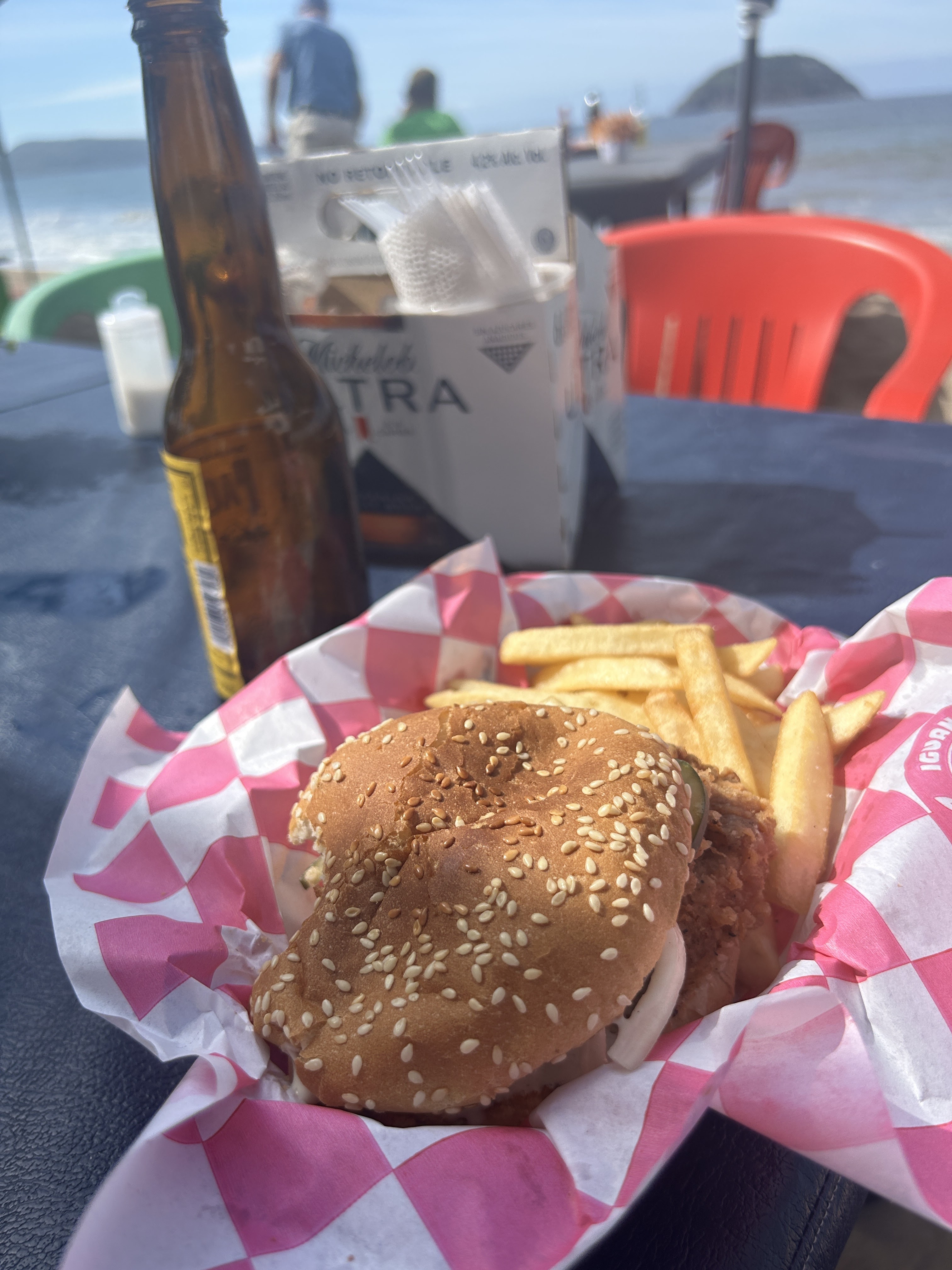 Rosas Beach Bar image 1