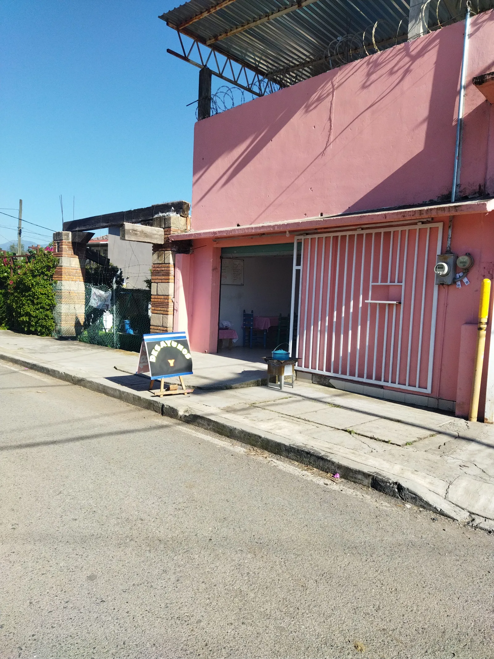 Doña"Li" image 1