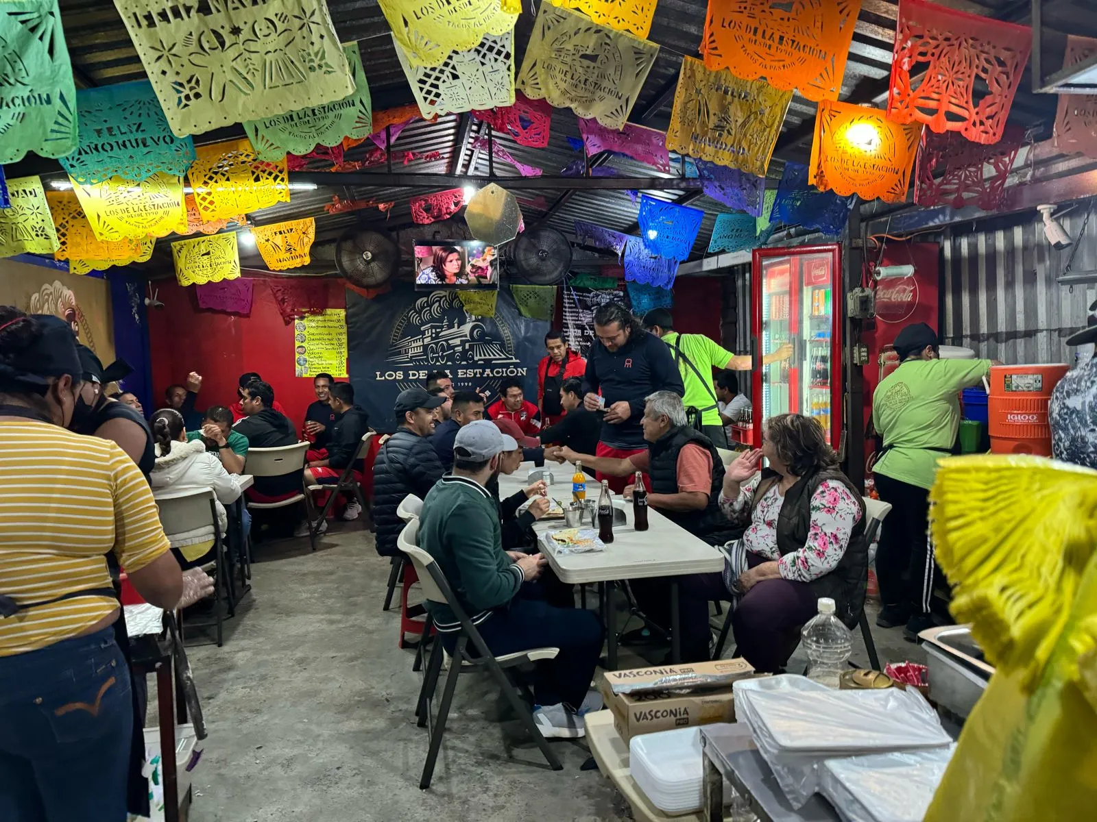 “LOS DE LA ESTACIÓN” Tacos al Pastor. image 3