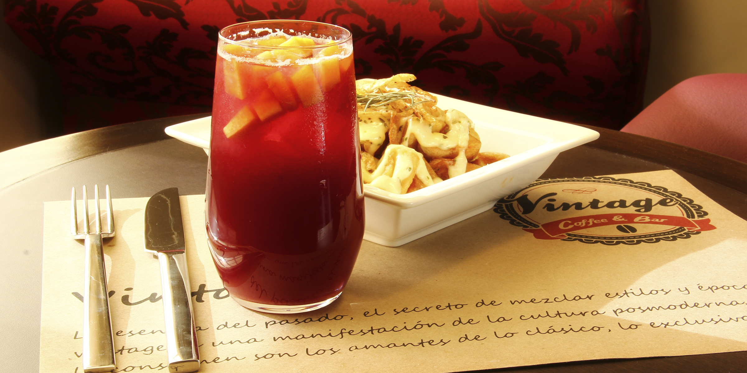 Vintage Coffee & Bar image 7