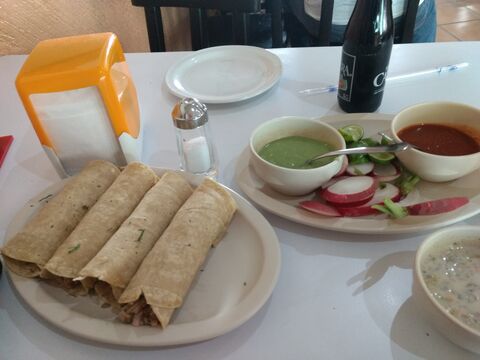 Carnitas la Estrella image 2