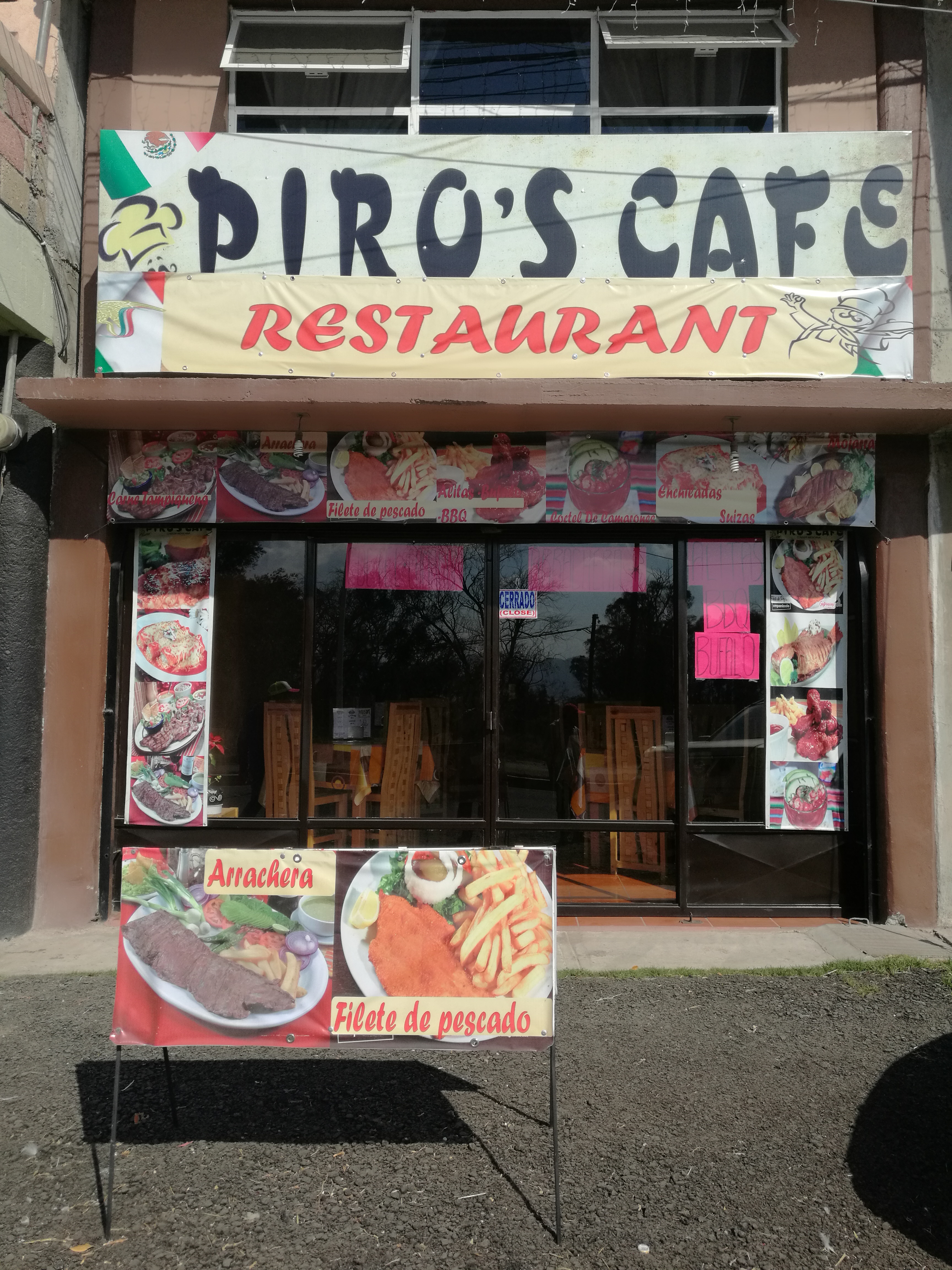 Piros'cafe "Comida Mexicana" image 5