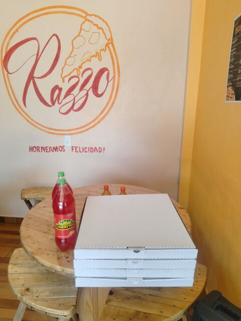 Pizzería Razzo image 5