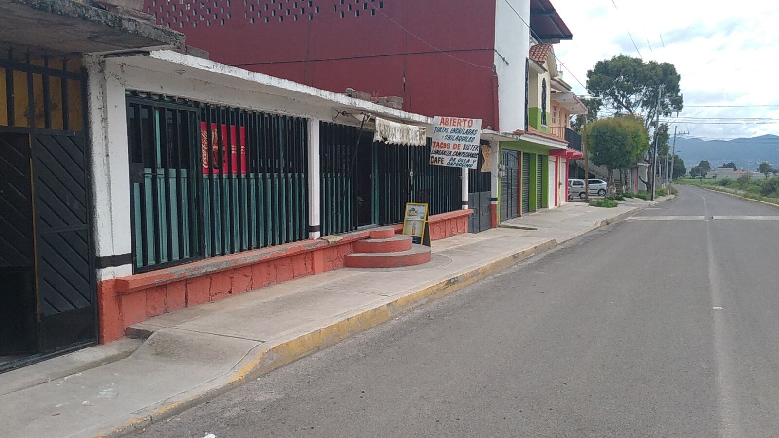 Lonchería "La Pequeña" image 1