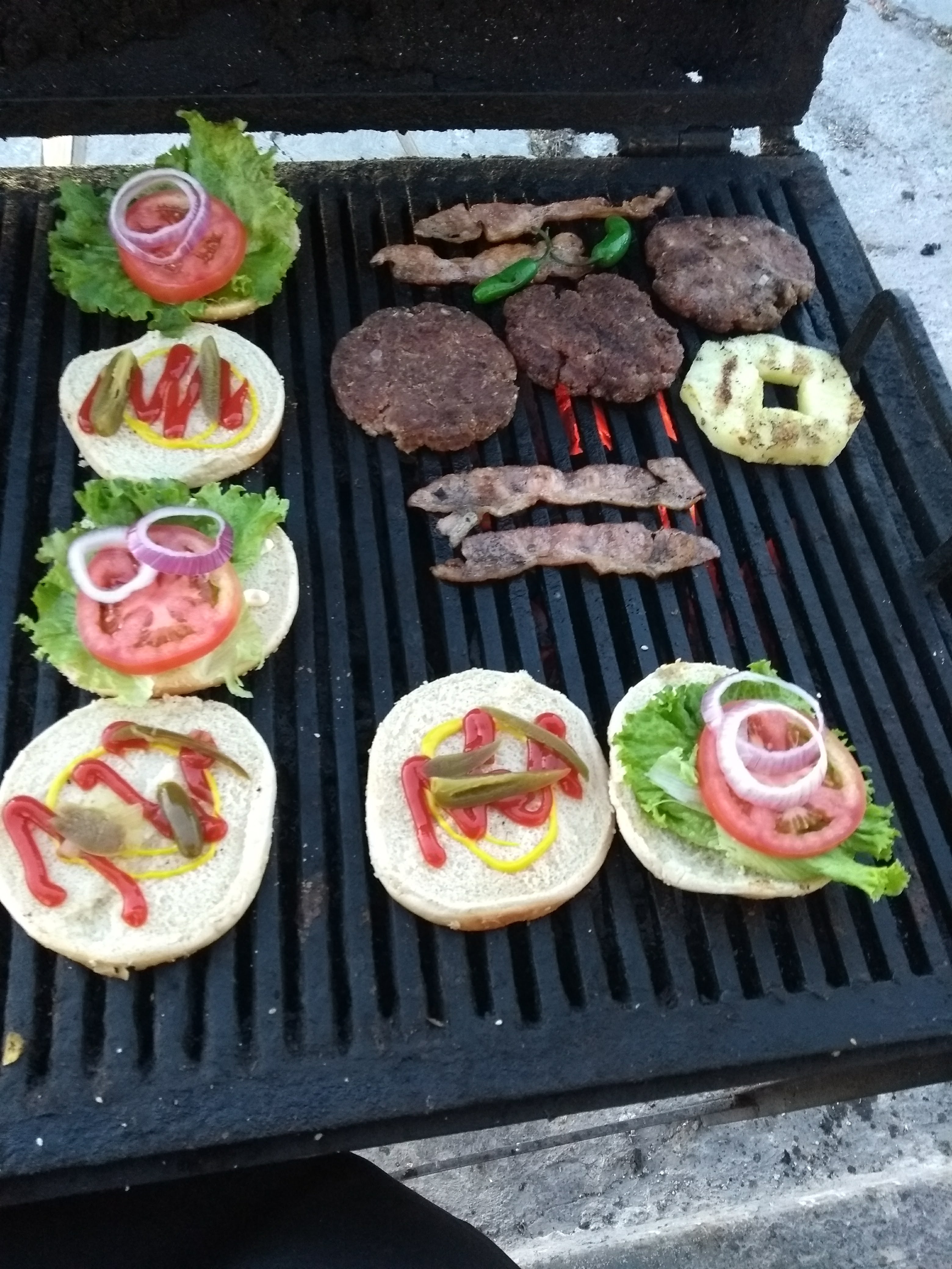 Pollos Asados Al Carbon "Chihuas" image 6