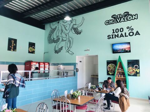 El Chavalón Mariscos Cumbres image 4