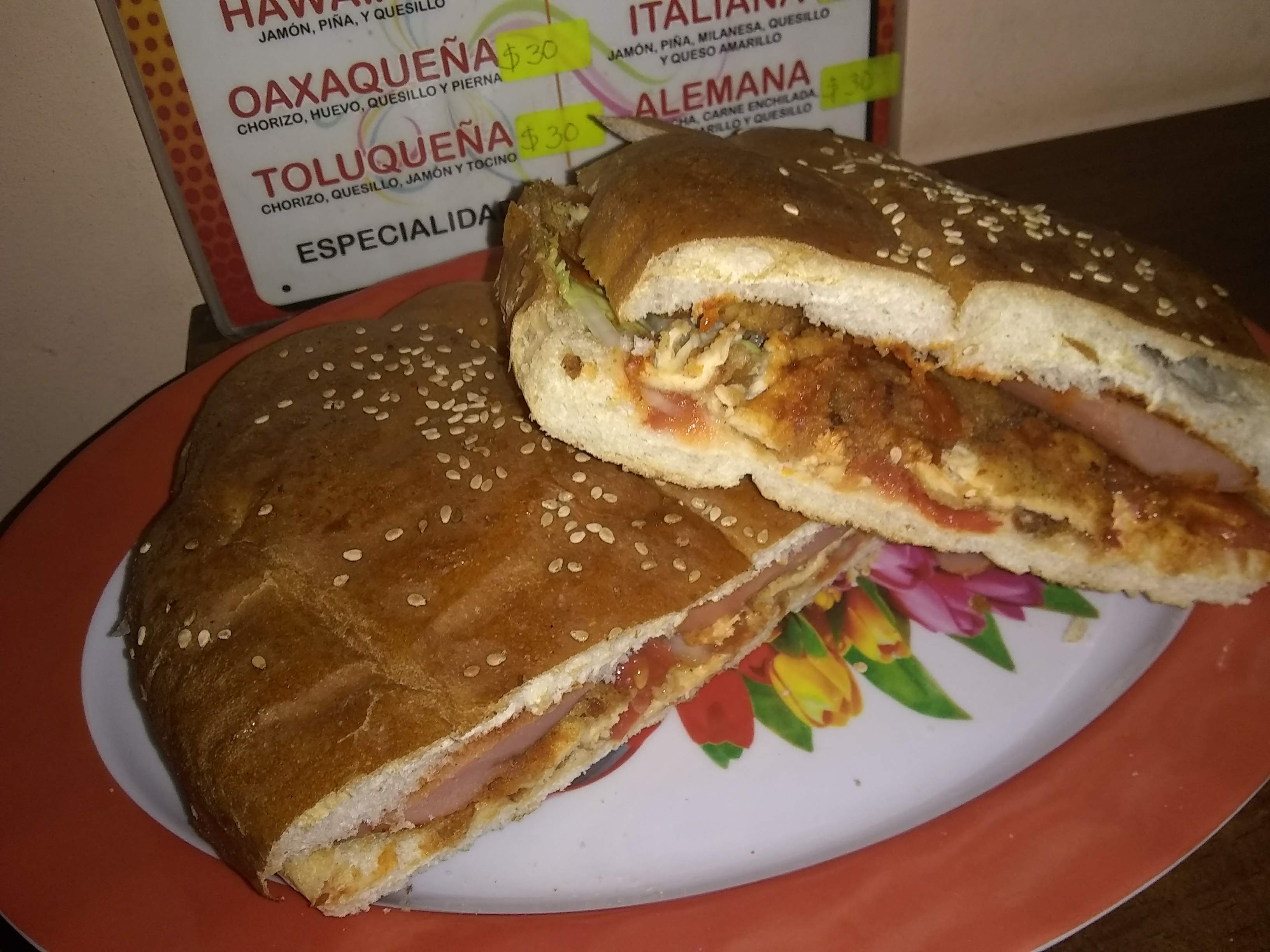 Torteria El chavo image 3