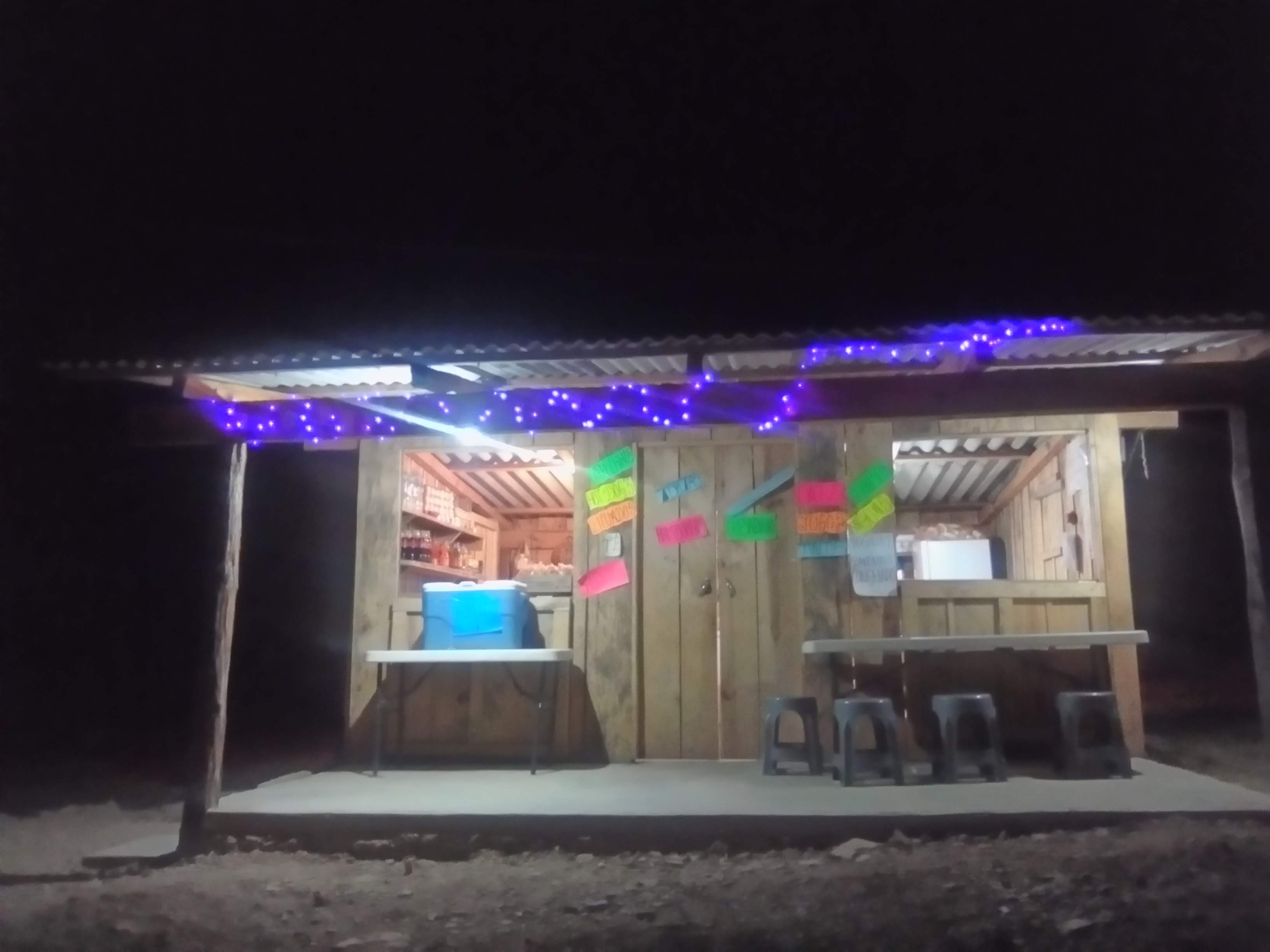 Tortas y tacos LA CABAÑA image 2